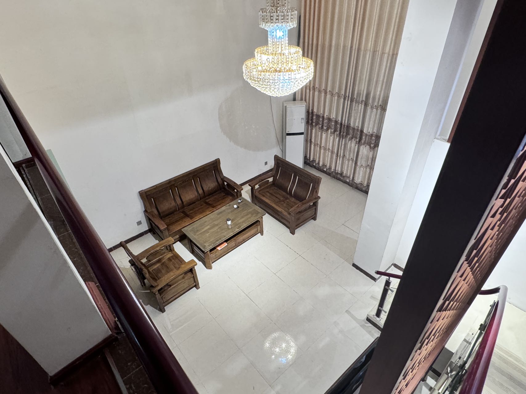 兰海佳园  4室2厅2卫    2500.0元/月室内图