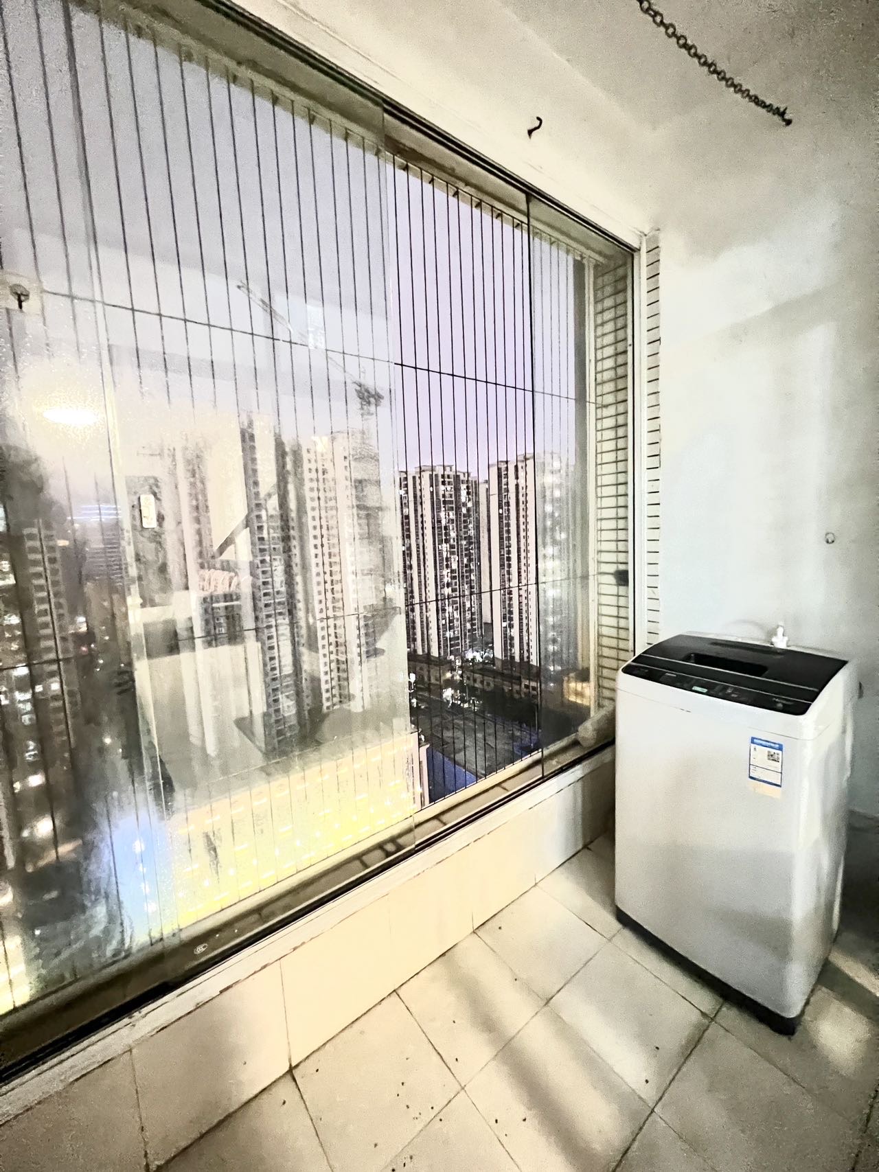 玉龙湾  5室2厅1卫    3300.0元/月室内图