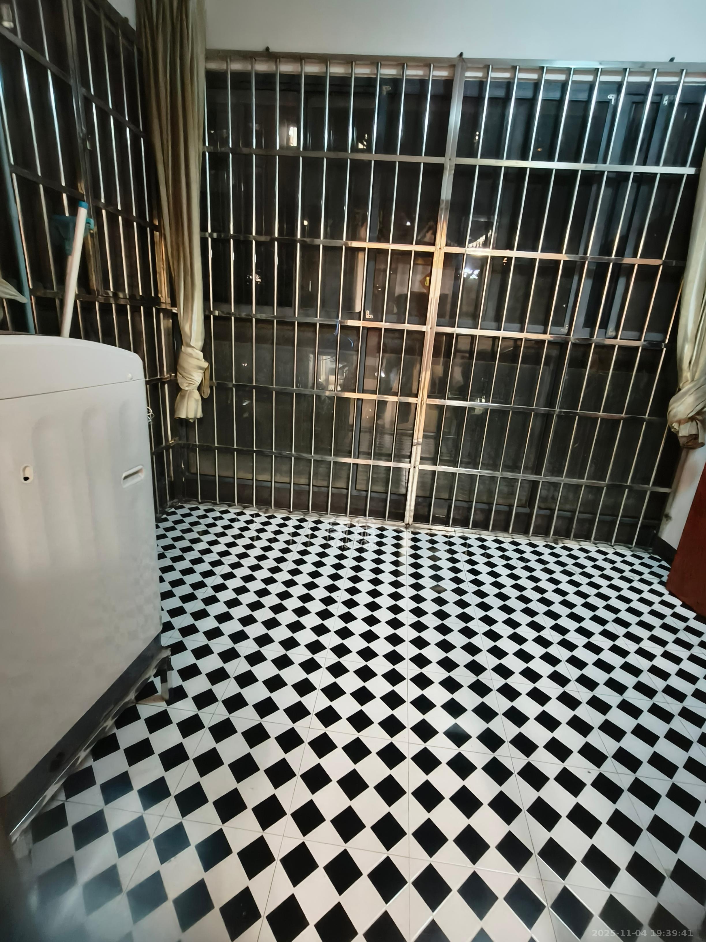 锦湘国际星城三期(锦绣苑) 2室2厅1卫 2400.0元/月 锦湘国际星城三期(锦绣苑) 2室2厅1卫 2400.0元/月室内图