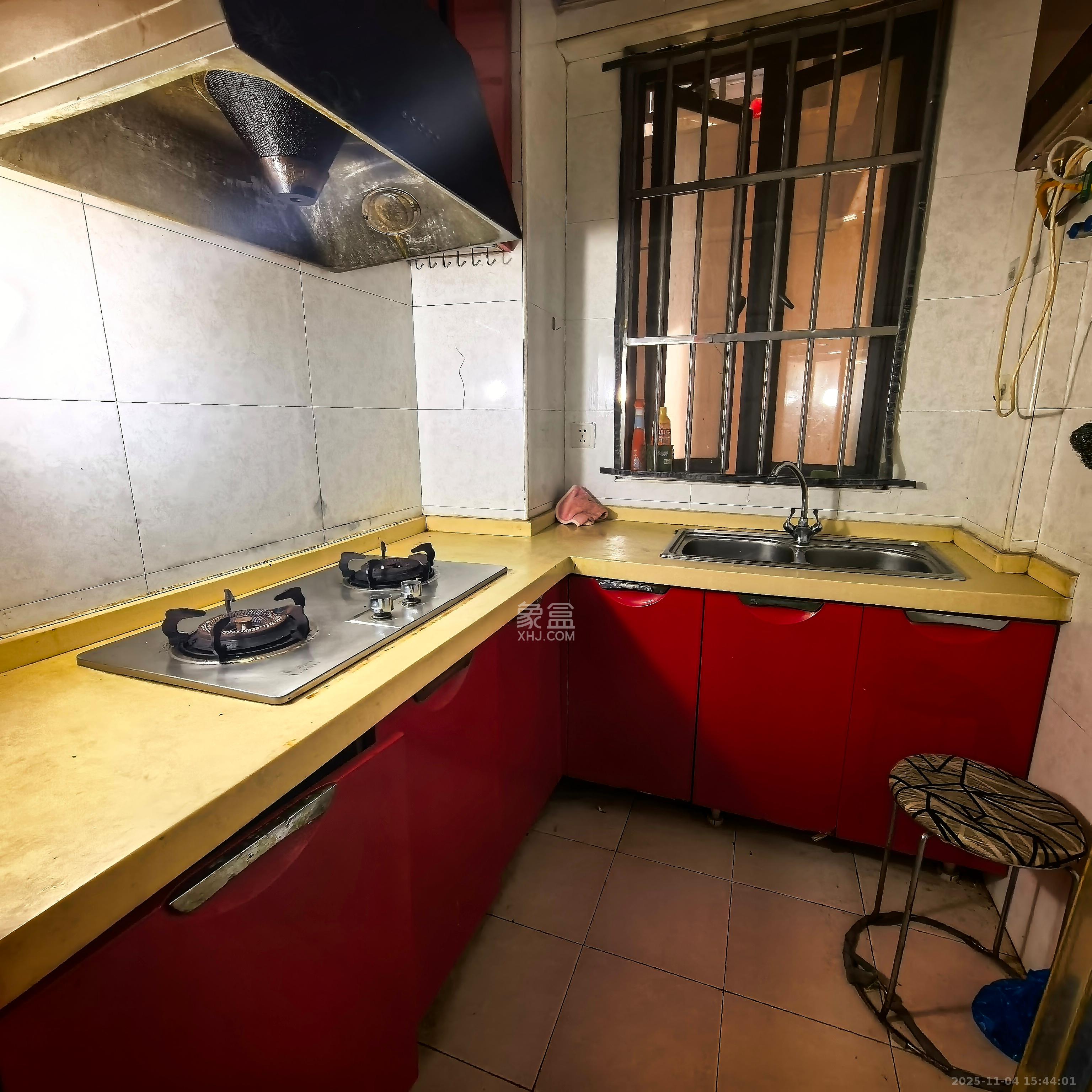 印象天心  1室1厅1卫    1850.0元/月室内图