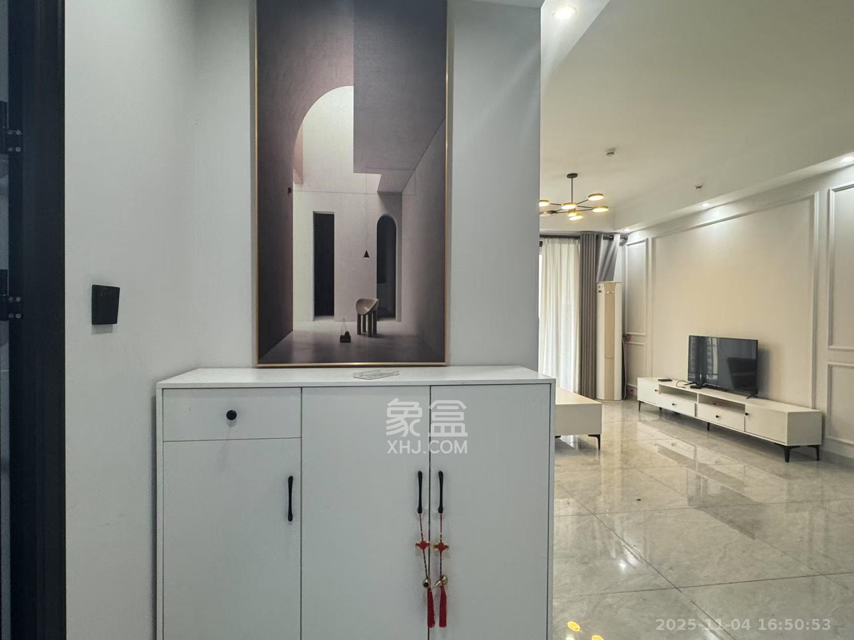 佳兆业云顶梅溪湖（佳兆业梅溪荟）  3室2厅2卫    2800.0元/月室内图