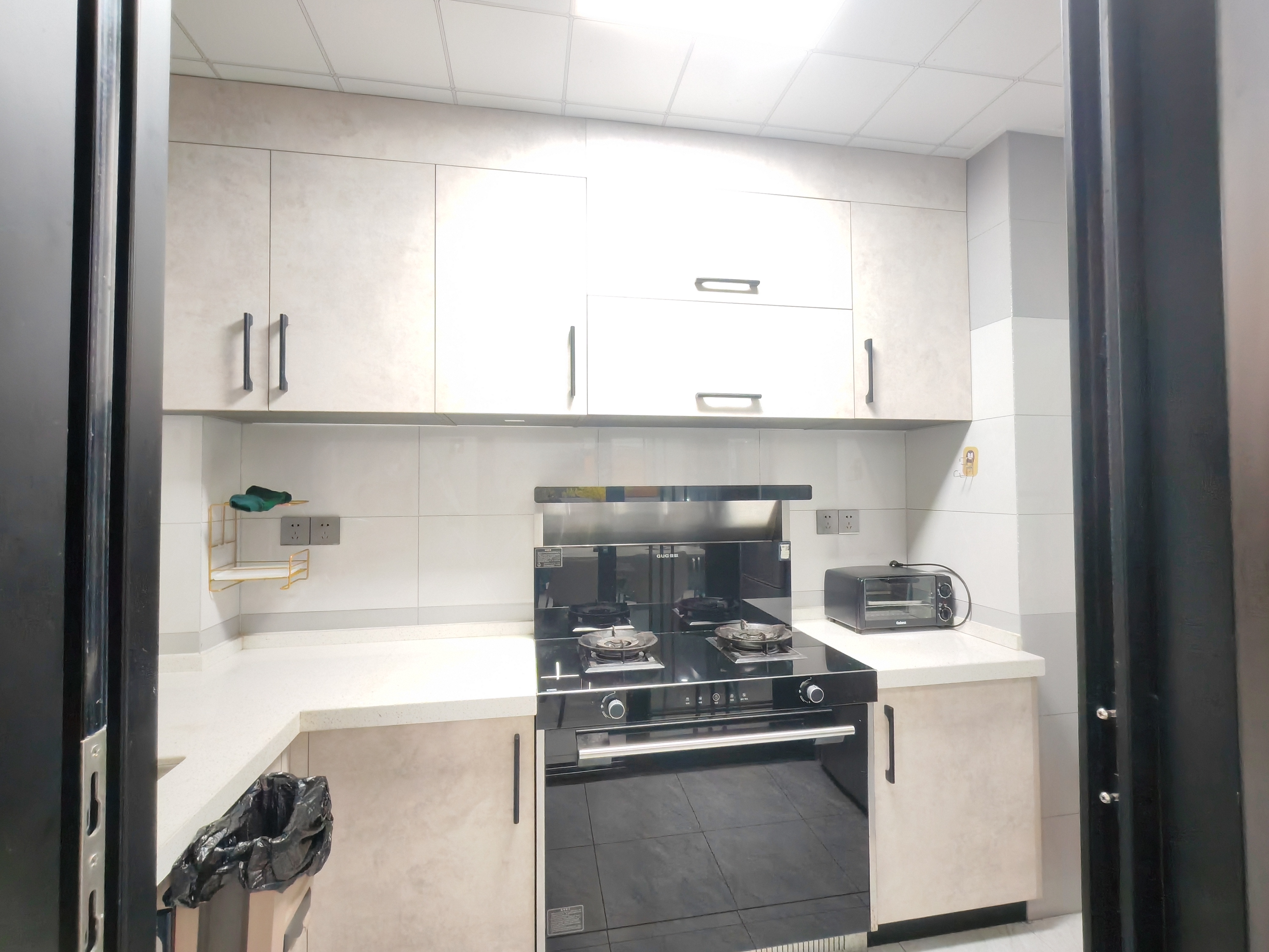 南城金座  3室2厅2卫    3000.0元/月室内图