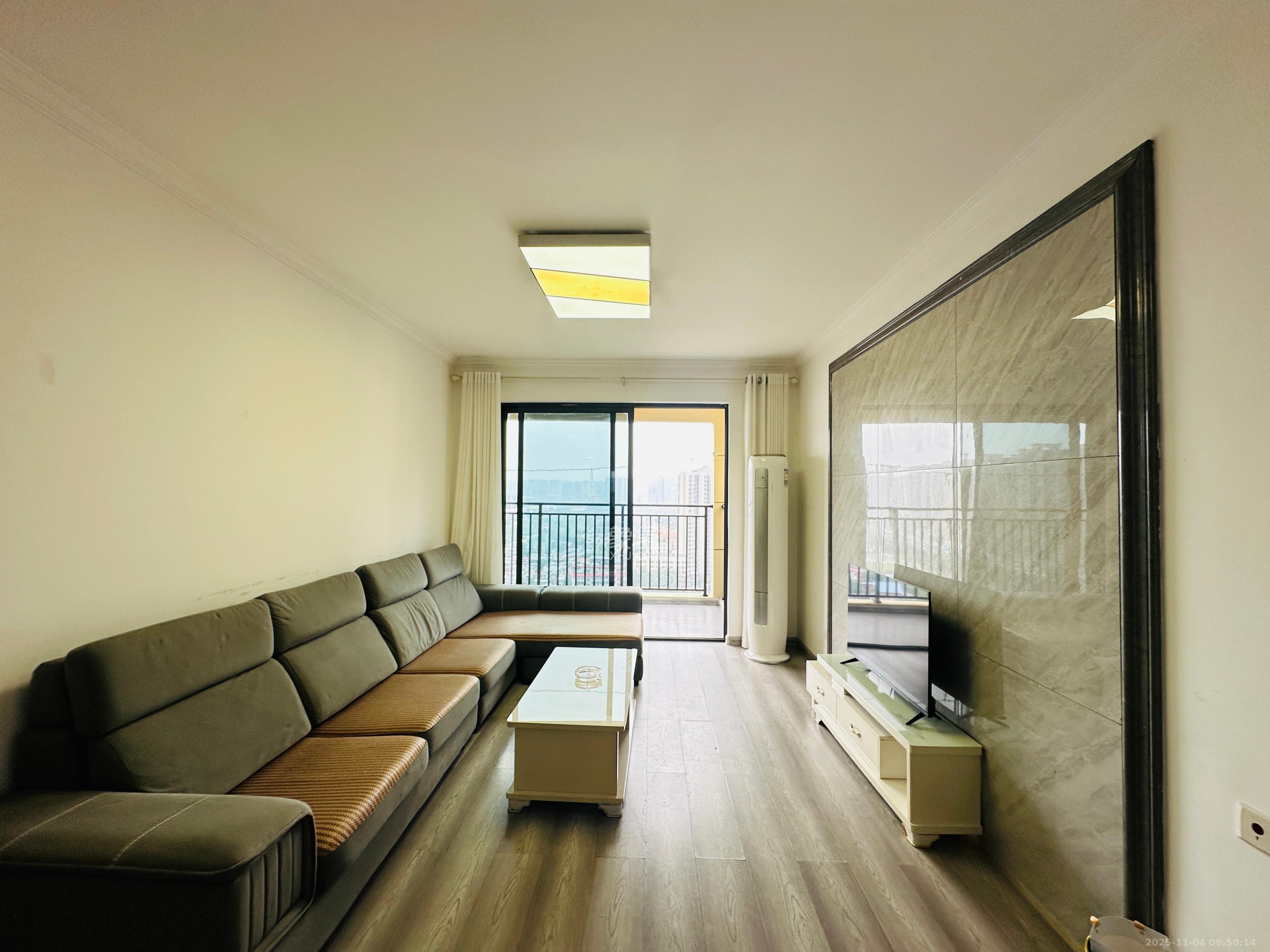 世茂璀璨天城  1室0厅0卫    3200.0元/月室内图