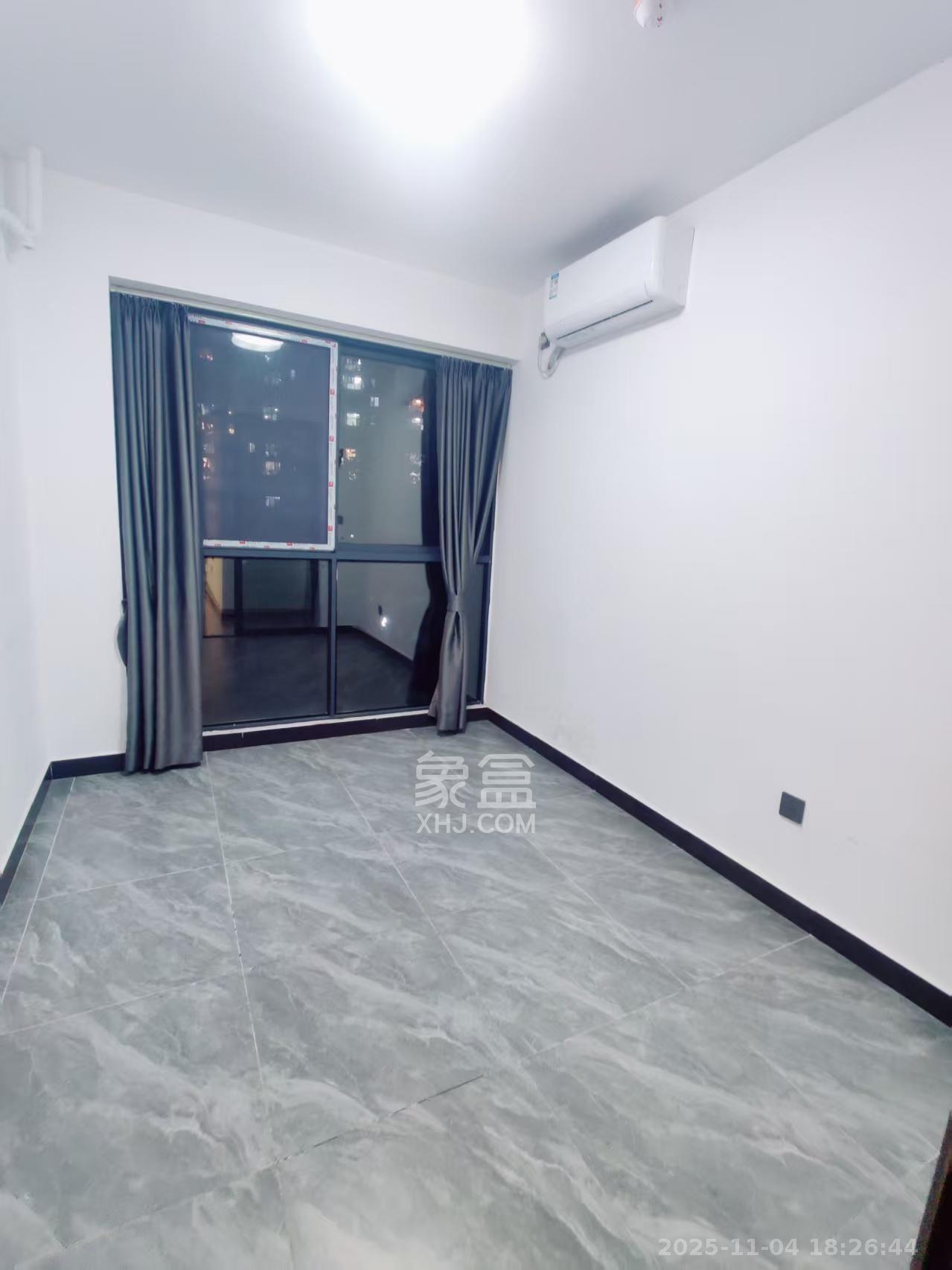 明发阅江悦府 4室2厅2卫 2500.0元/月 明发阅江悦府 4室2厅2卫 2500.0元/月室内图