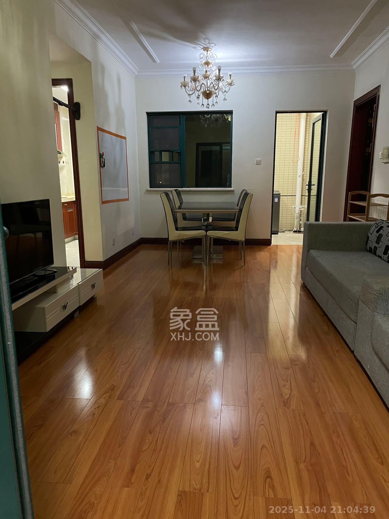 恒大华府  3室2厅1卫    2300.0元/月