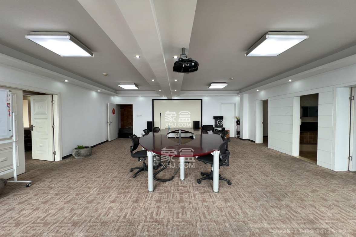 兰亭峰景 3室2厅1卫 5500.0元/月 兰亭峰景 3室2厅1卫 5500.0元/月室内图