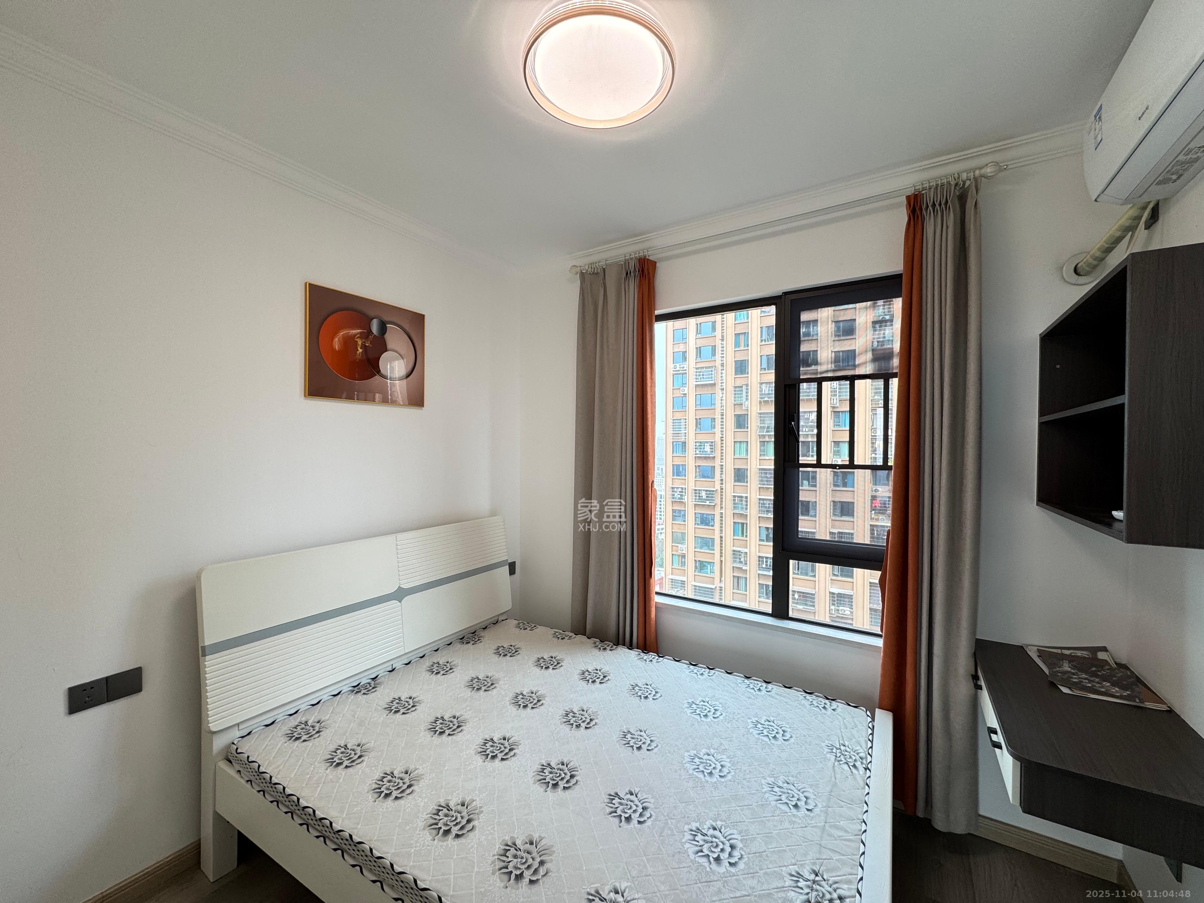 东合新苑  2室1厅1卫    2200.0元/月室内图