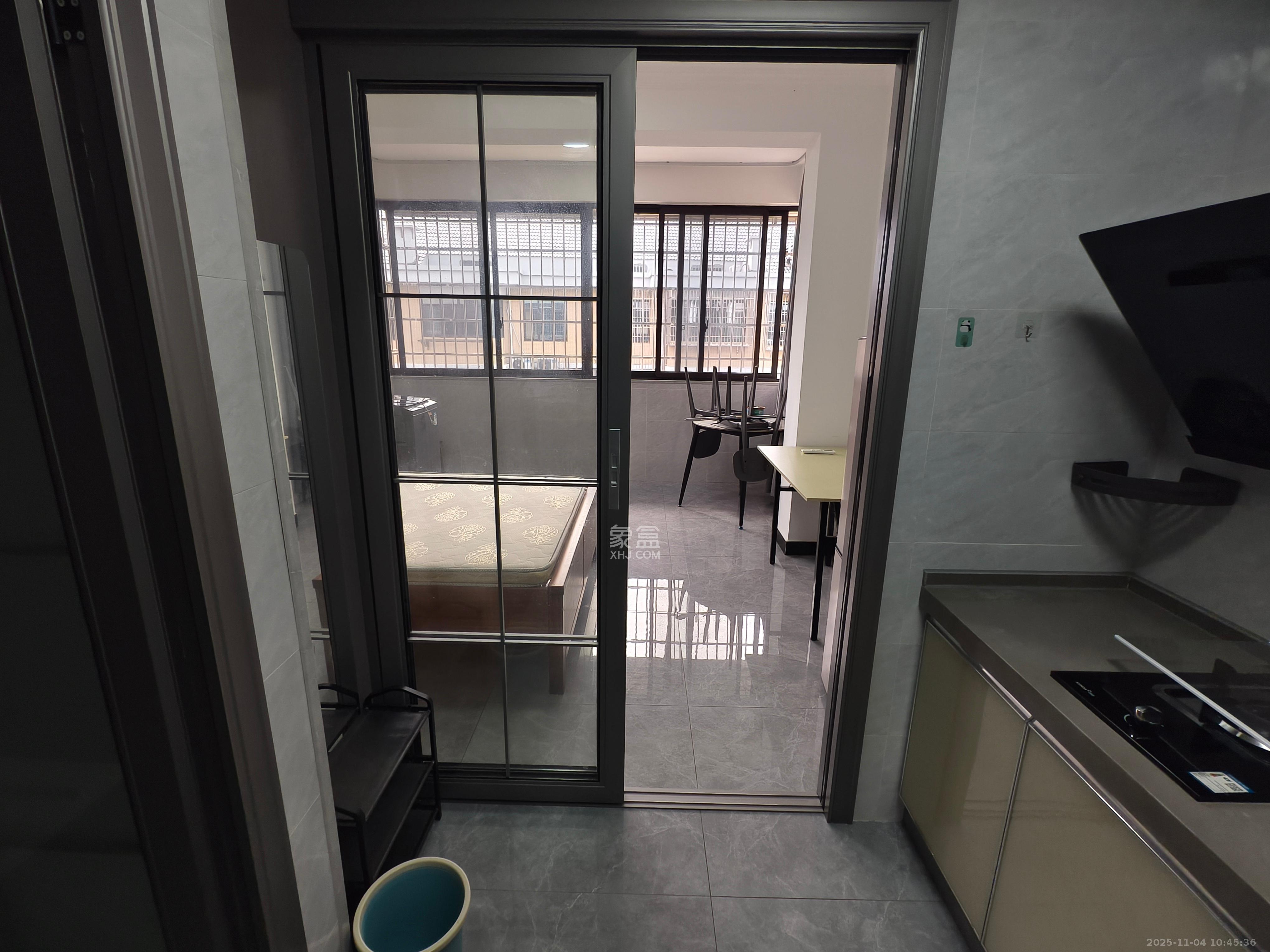 金桂小区二期 1室0厅0卫 1100.0元/月 金桂小区二期 1室0厅0卫 1100.0元/月室内图