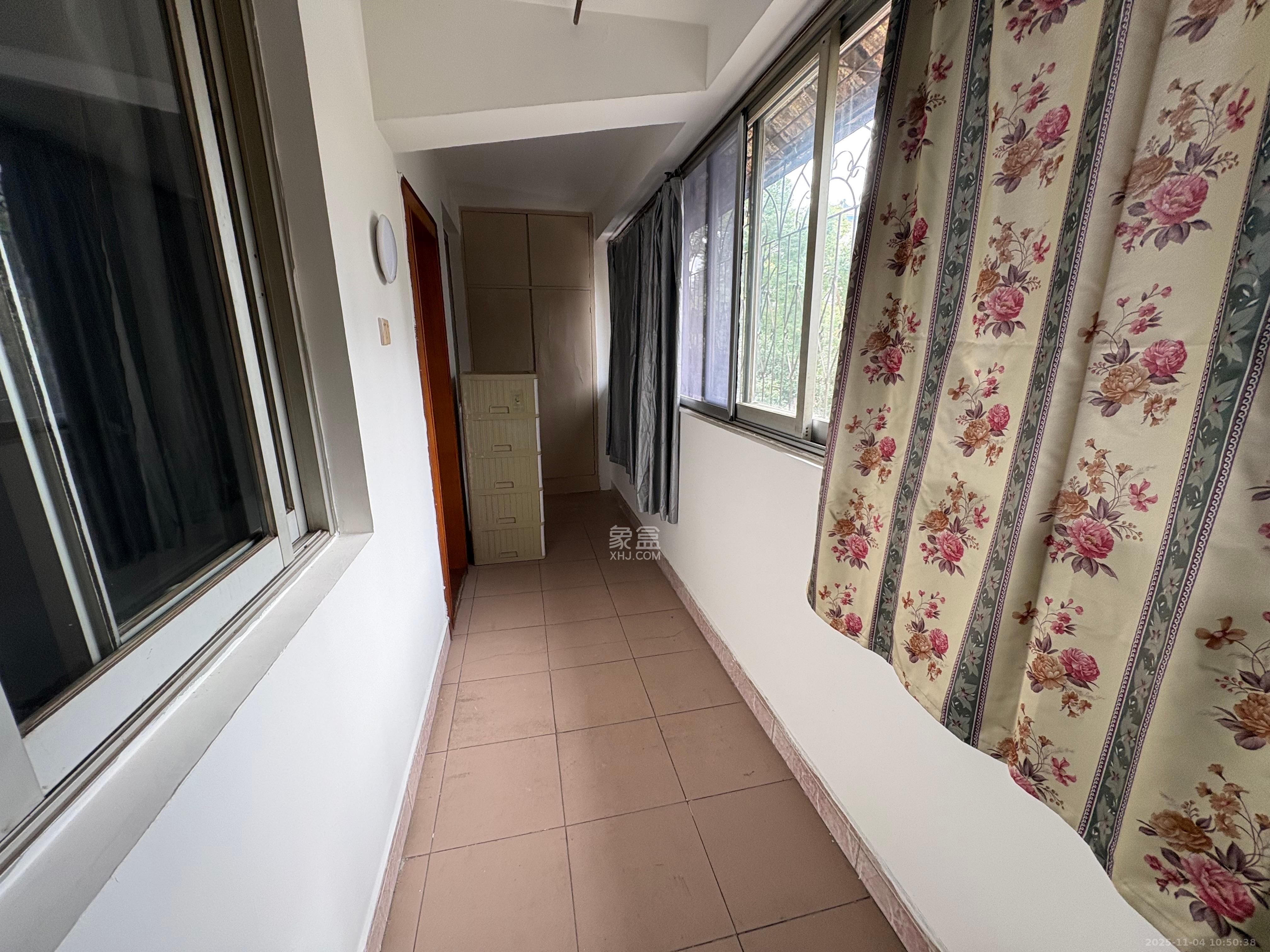 狮子山二片  2室1厅1卫    1200.0元/月室内图