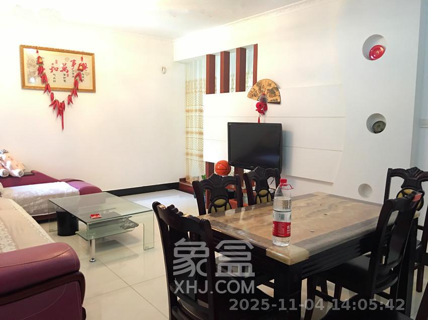 怡海星城  1室1厅1卫    1450.0元/月室内图