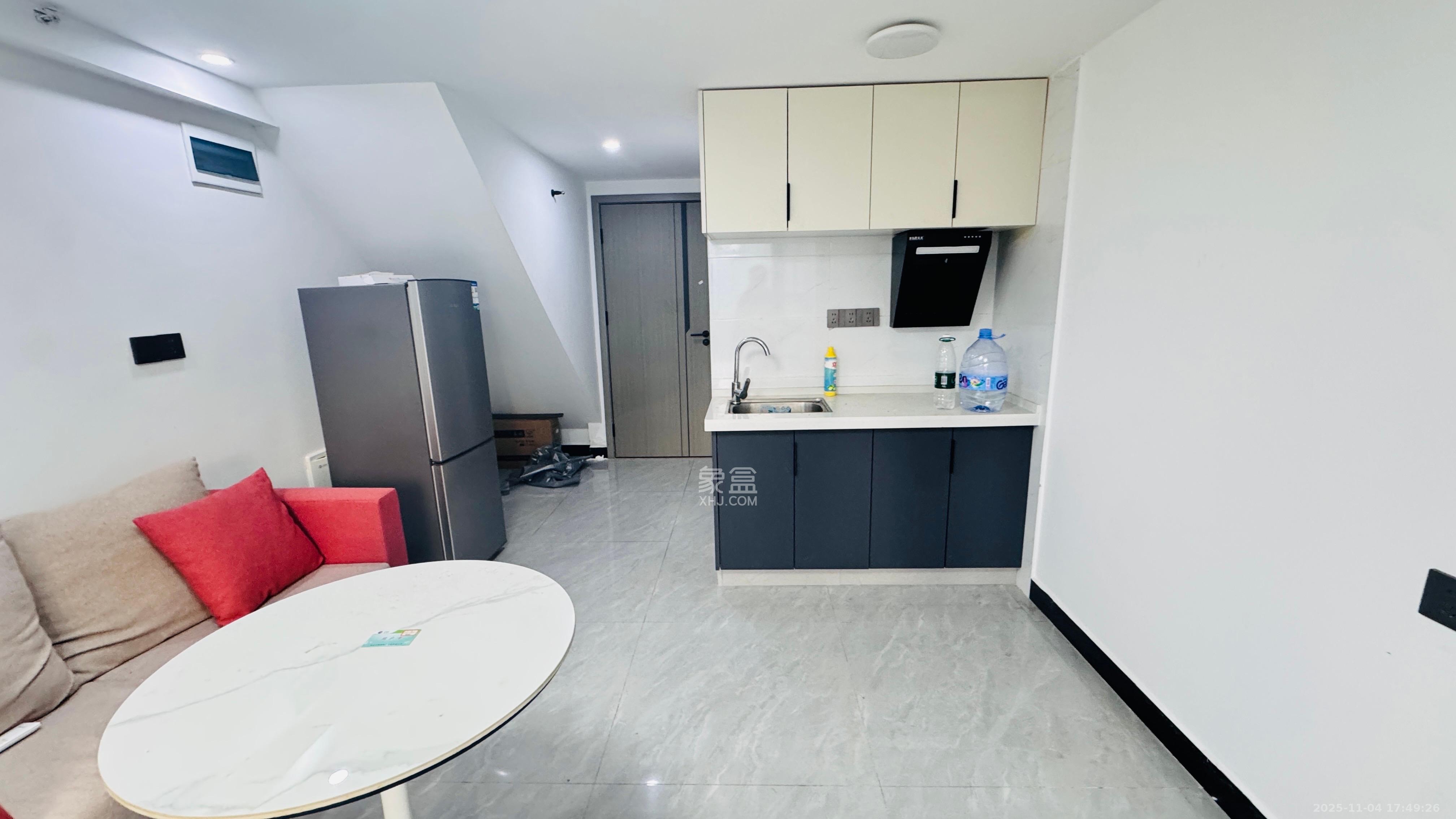 保利恒伟时光印象  1室1厅1卫    1200.0元/月室内图