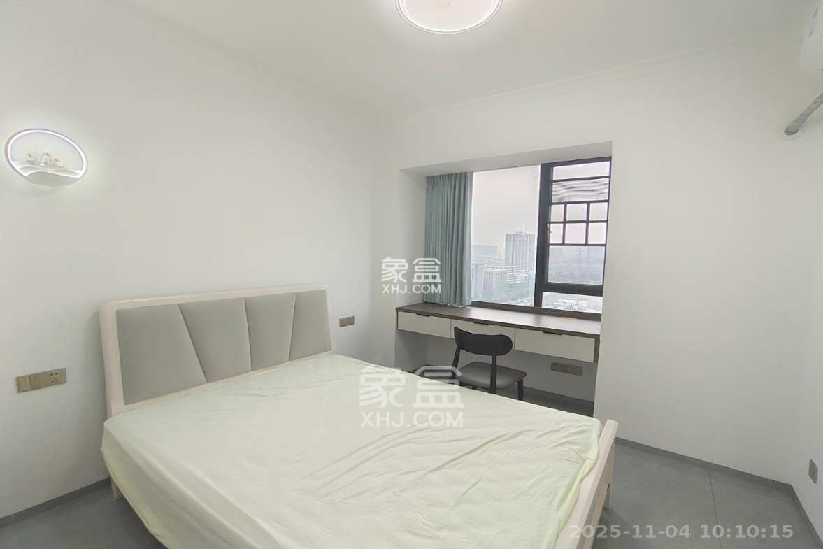 福天星中心(福天星雅苑) 4室2厅2卫 3200.0元/月 福天星中心(福天星雅苑) 4室2厅2卫 3200.0元/月室内图