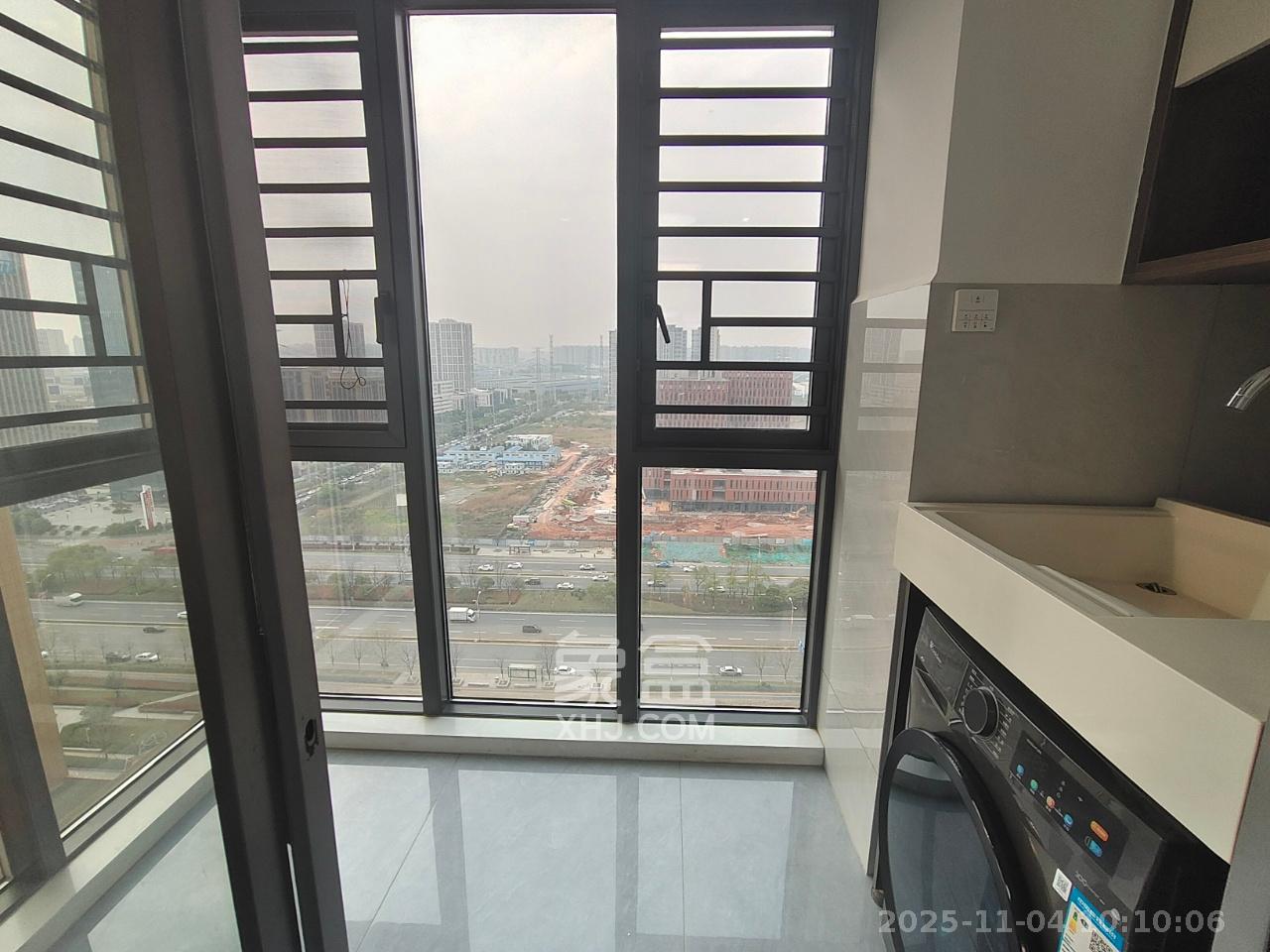 福天星中心(福天星雅苑) 4室2厅2卫 3200.0元/月 福天星中心(福天星雅苑) 4室2厅2卫 3200.0元/月室内图