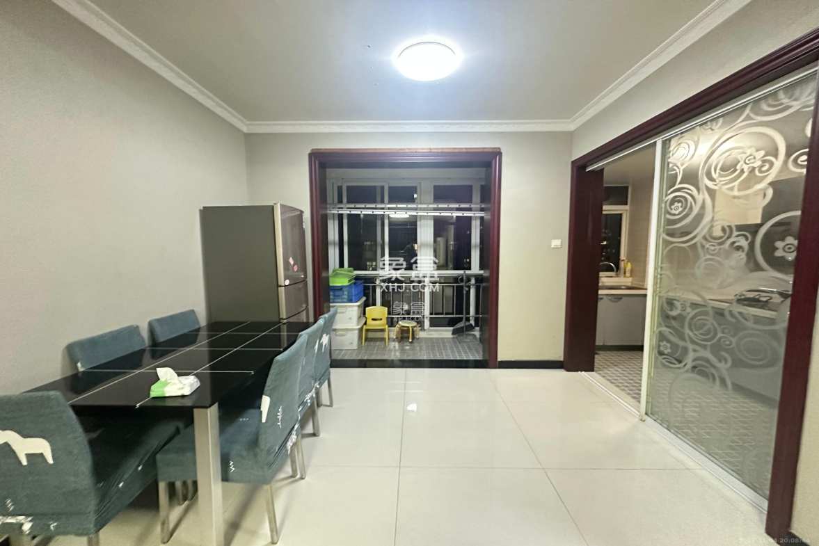 山语城一期 2室2厅1卫 2000.0元/月 山语城一期 2室2厅1卫 2000.0元/月室内图