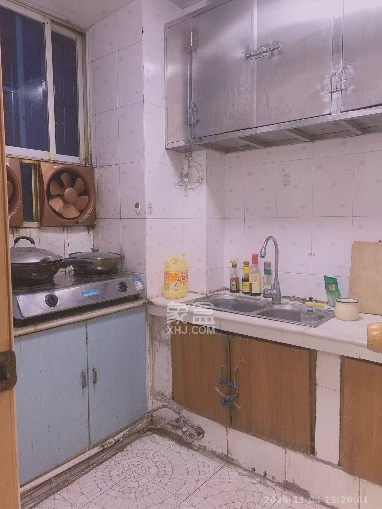 桂花井巷散盘 2室1厅1卫 1800.0元/月 桂花井巷散盘 2室1厅1卫 1800.0元/月室内图