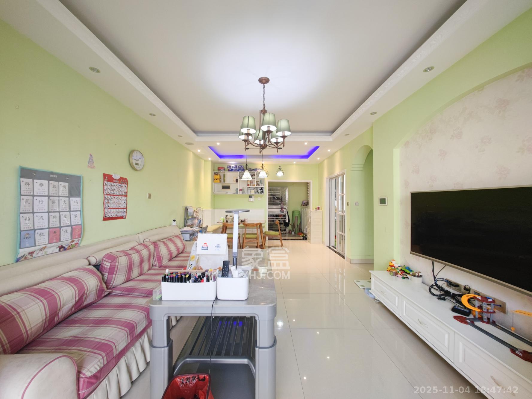 华银天际  3室2厅2卫    70.0万