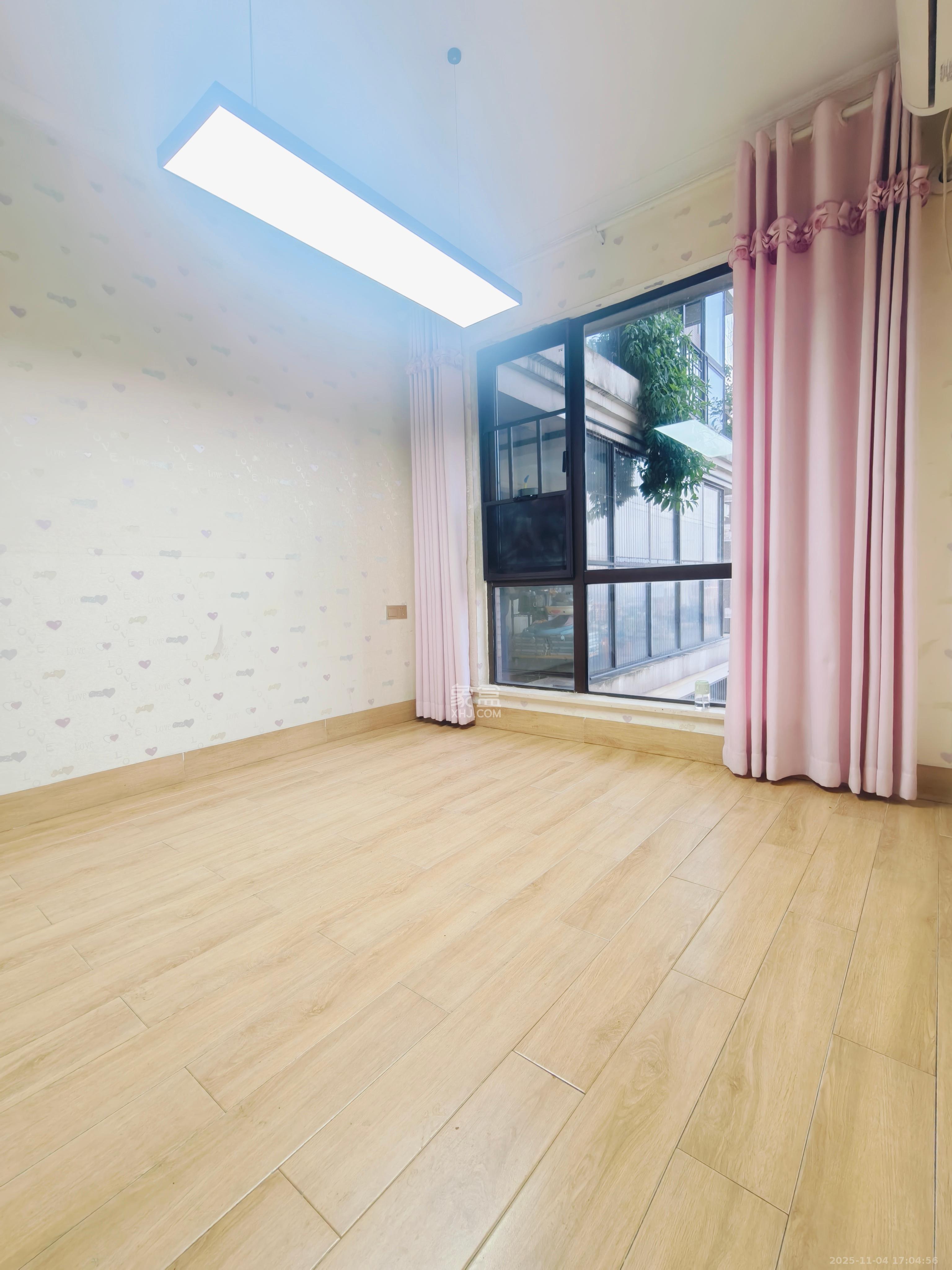 海洋半岛（月珑湾）  1室0厅0卫    3200.0元/月室内图