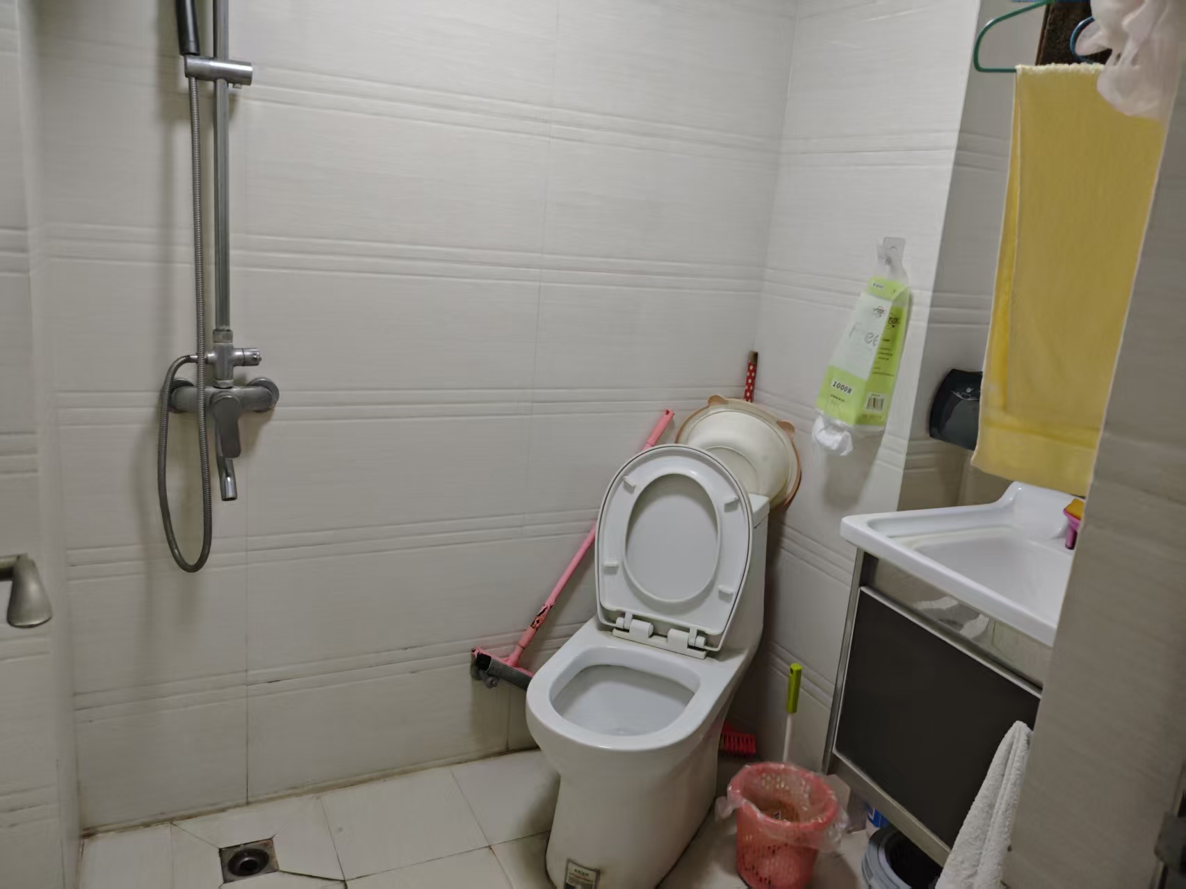 凤翔花园（B区）  2室2厅1卫    1800.0元/月室内图