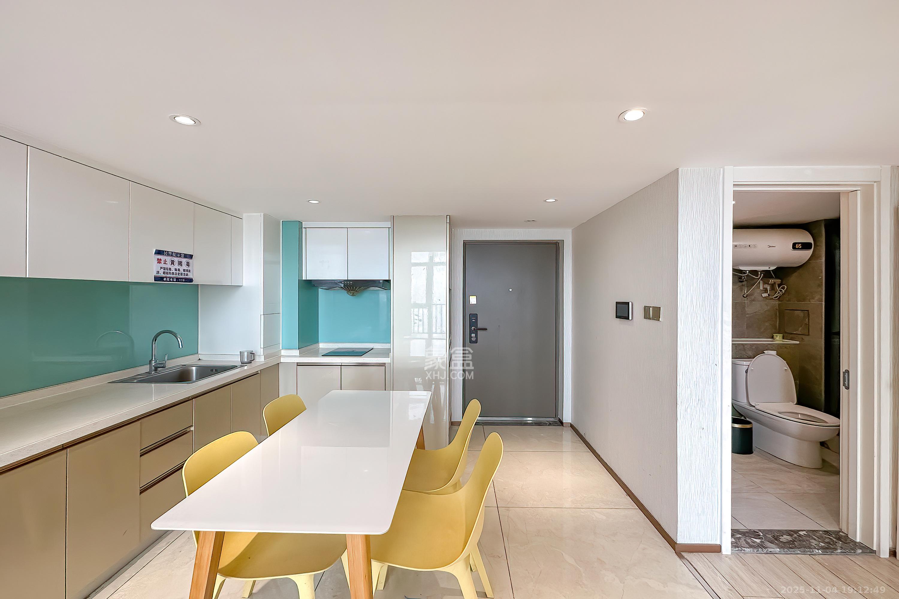 华远华时代  3室2厅2卫    98.0万其他