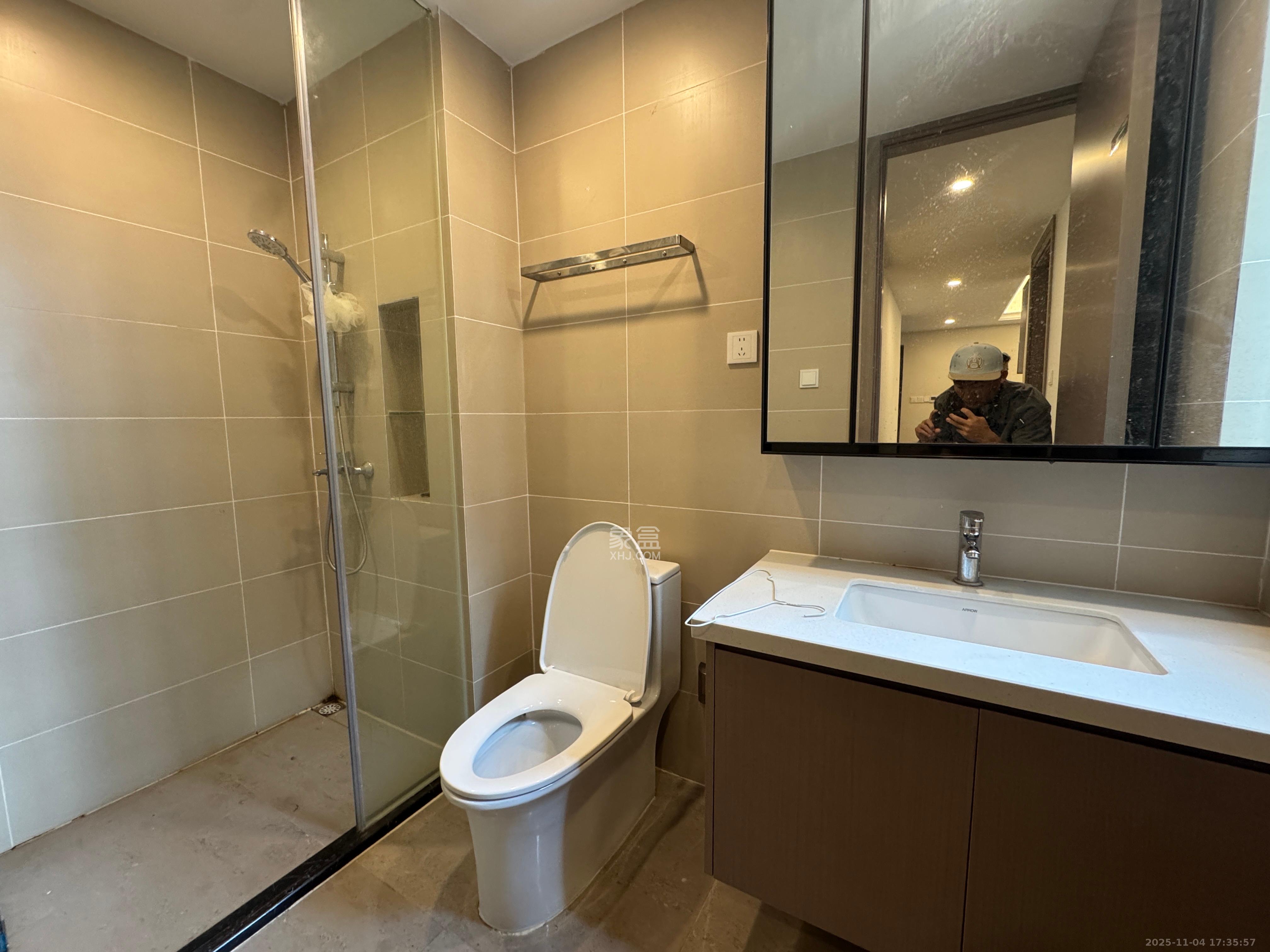 新力铂园（江山云著）  3室2厅2卫    4300.0元/月室内图