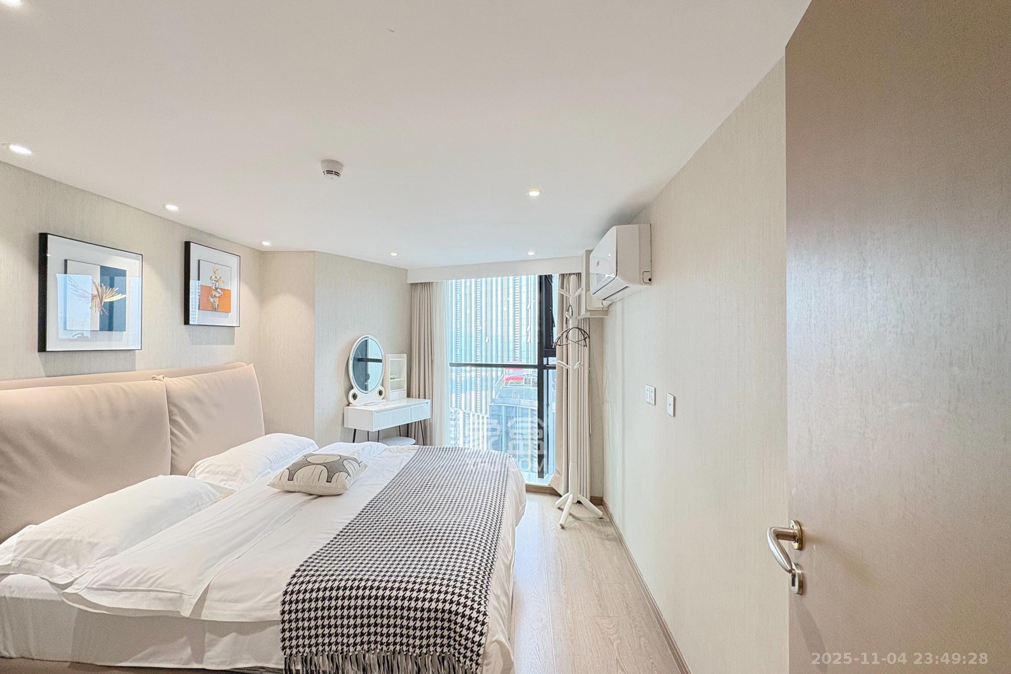 华远云玺公寓 4室2厅2卫 200.0万 华远云玺公寓 4室2厅2卫 200.0万其他