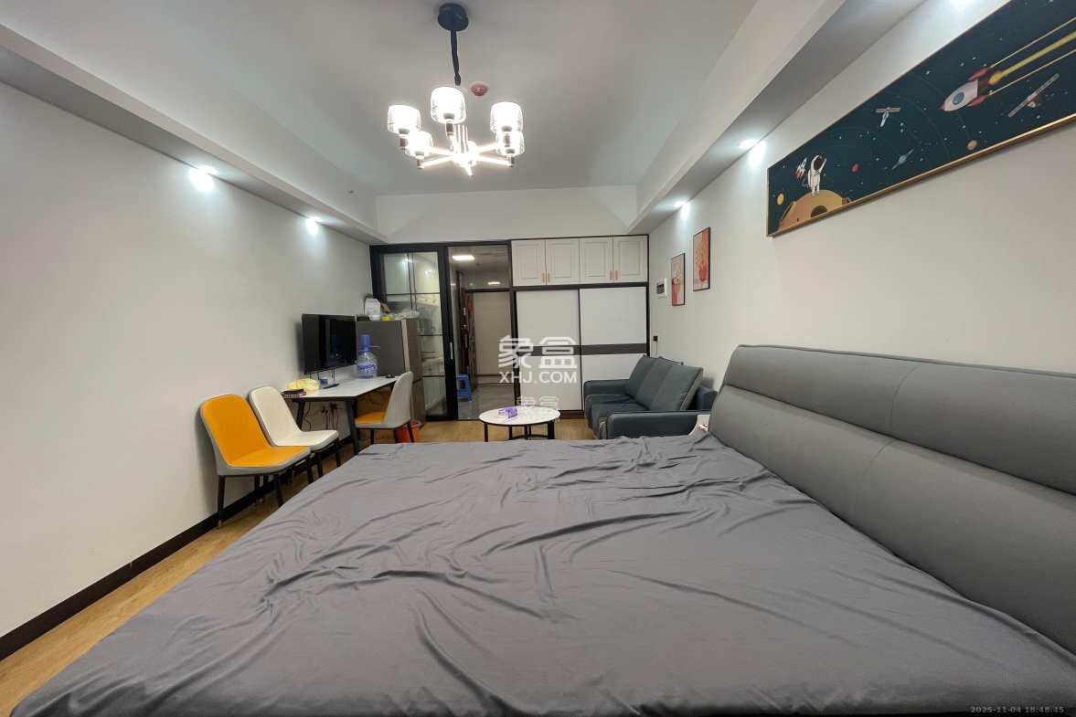 万润时光里 1室0厅0卫 1600.0元/月 万润时光里 1室0厅0卫 1600.0元/月室内图