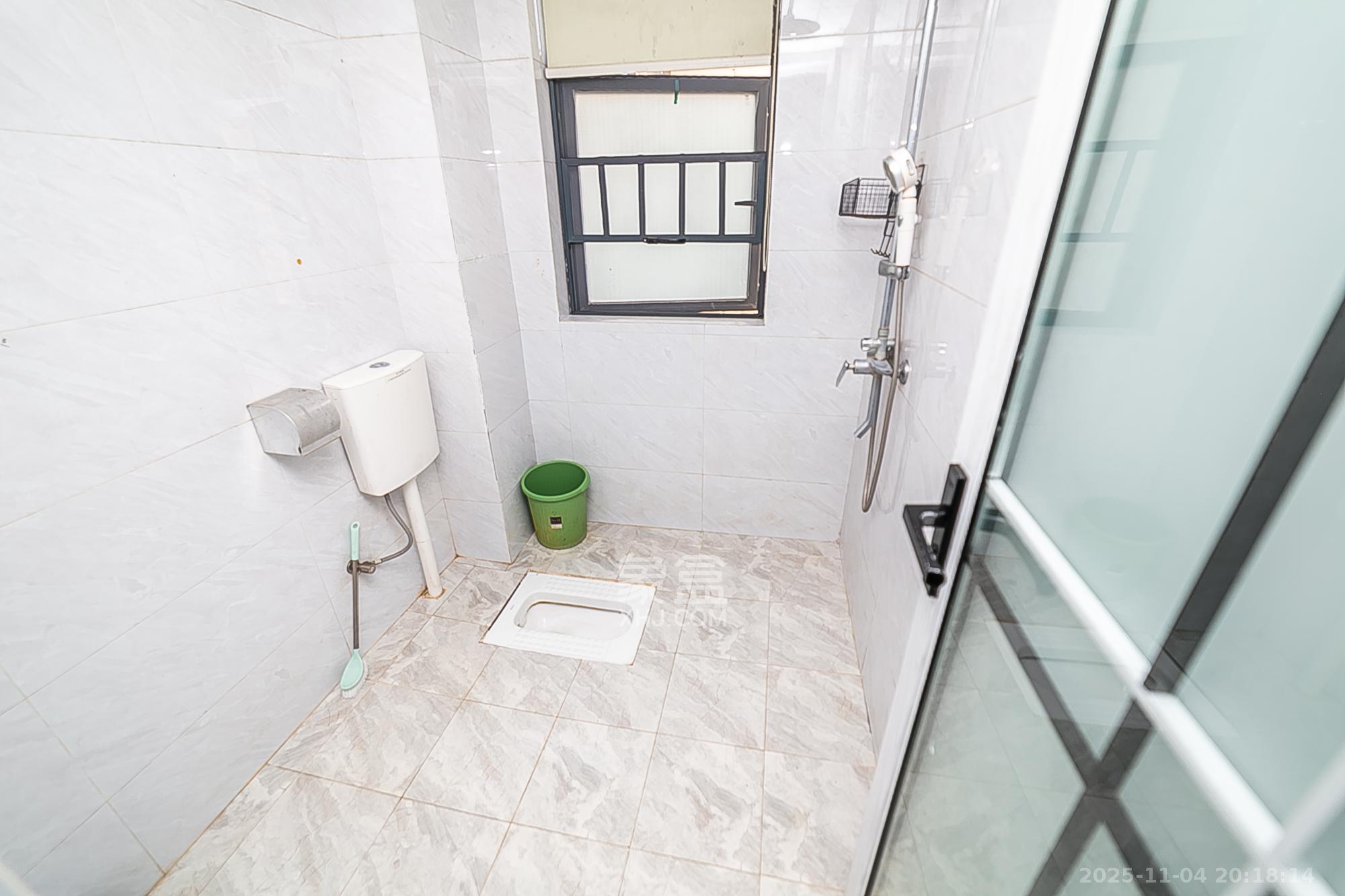 长盛岚庭  3室2厅1卫    99.0万其他