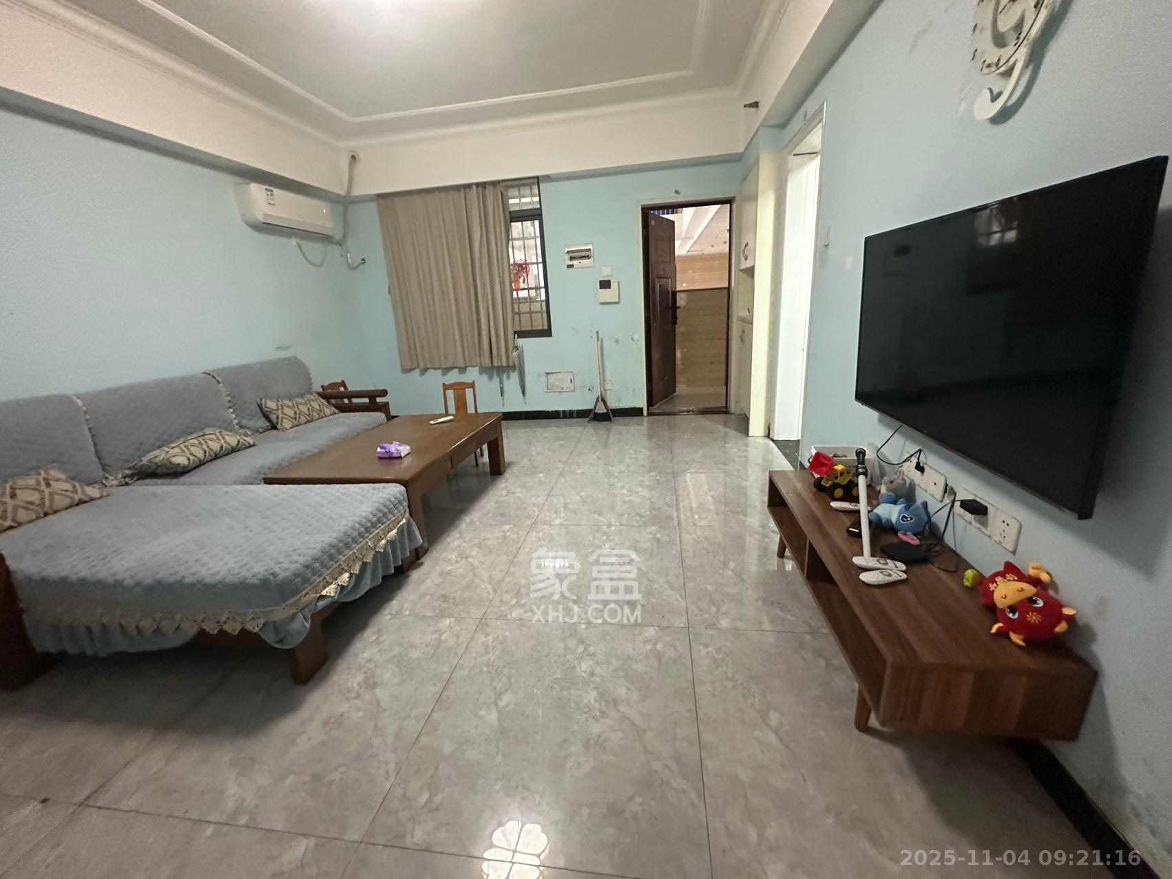 蓝湾国际广场  2室1厅1卫    2200.0元/月