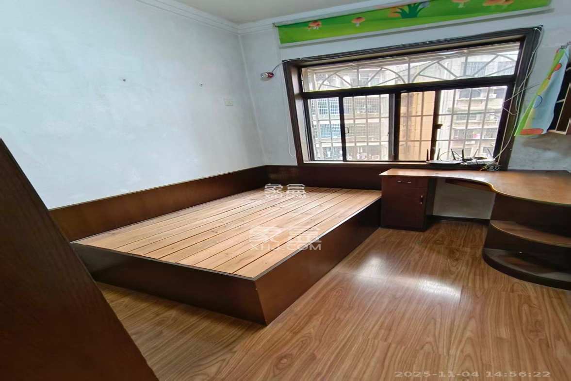 长鑫美树园 2室2厅1卫 1800.0元/月 长鑫美树园 2室2厅1卫 1800.0元/月室内图