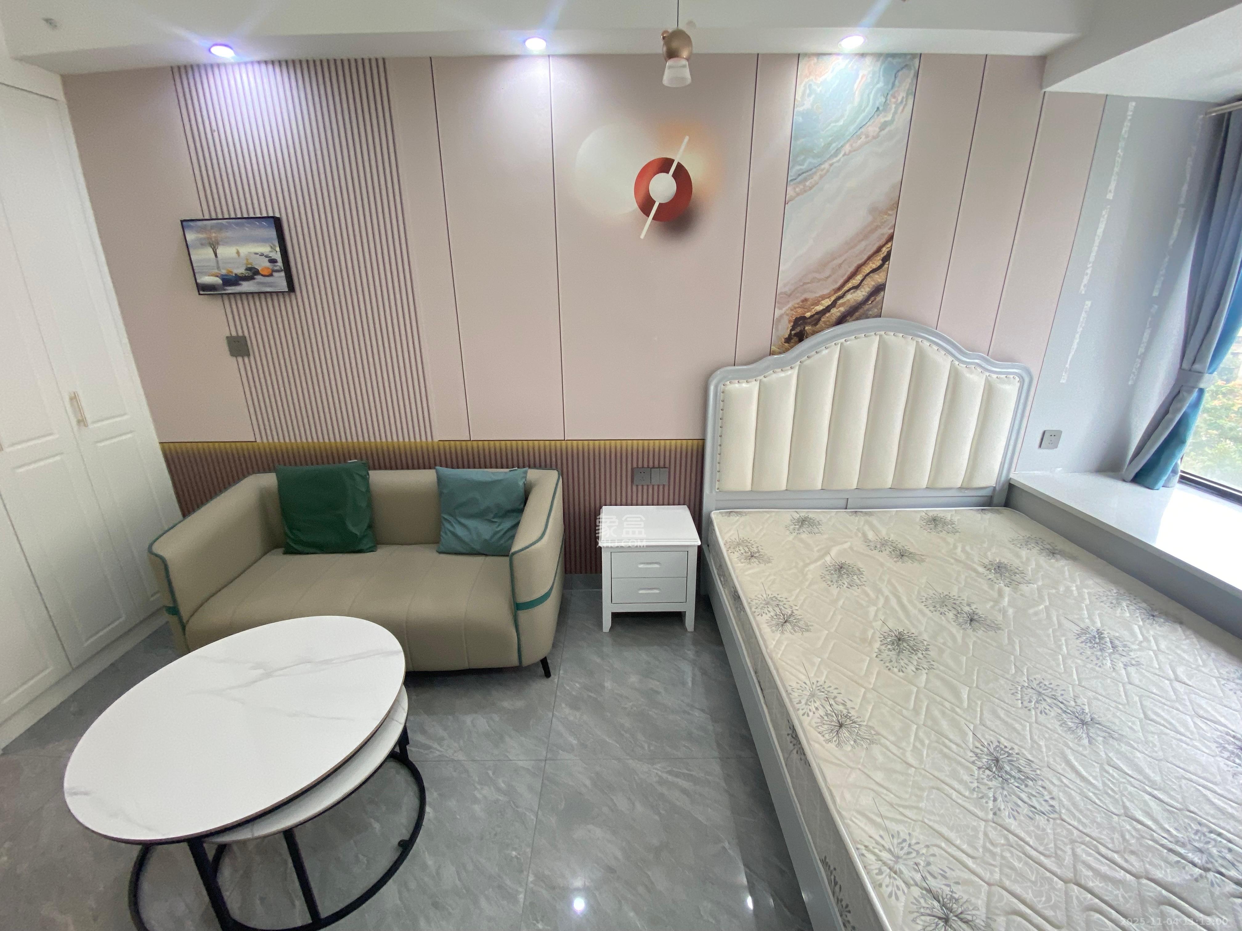 保利海德公园  1室1厅1卫    1700.0元/月室内图