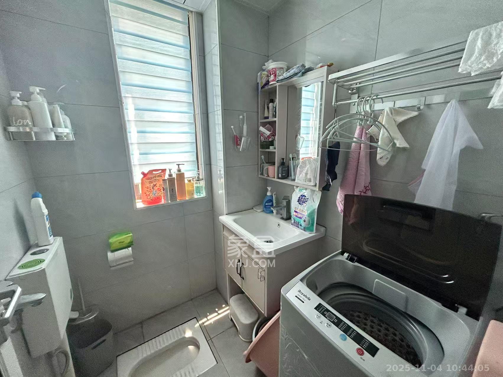 长房明宸府  2室1厅1卫    1700.0元/月室内图