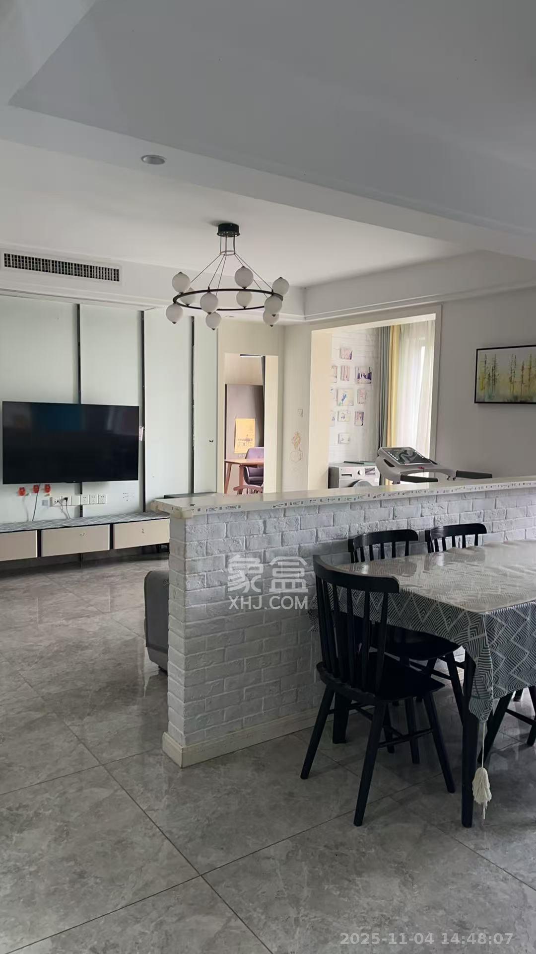 广泰锦苑 4室2厅2卫 3200.0元/月 广泰锦苑 4室2厅2卫 3200.0元/月室内图