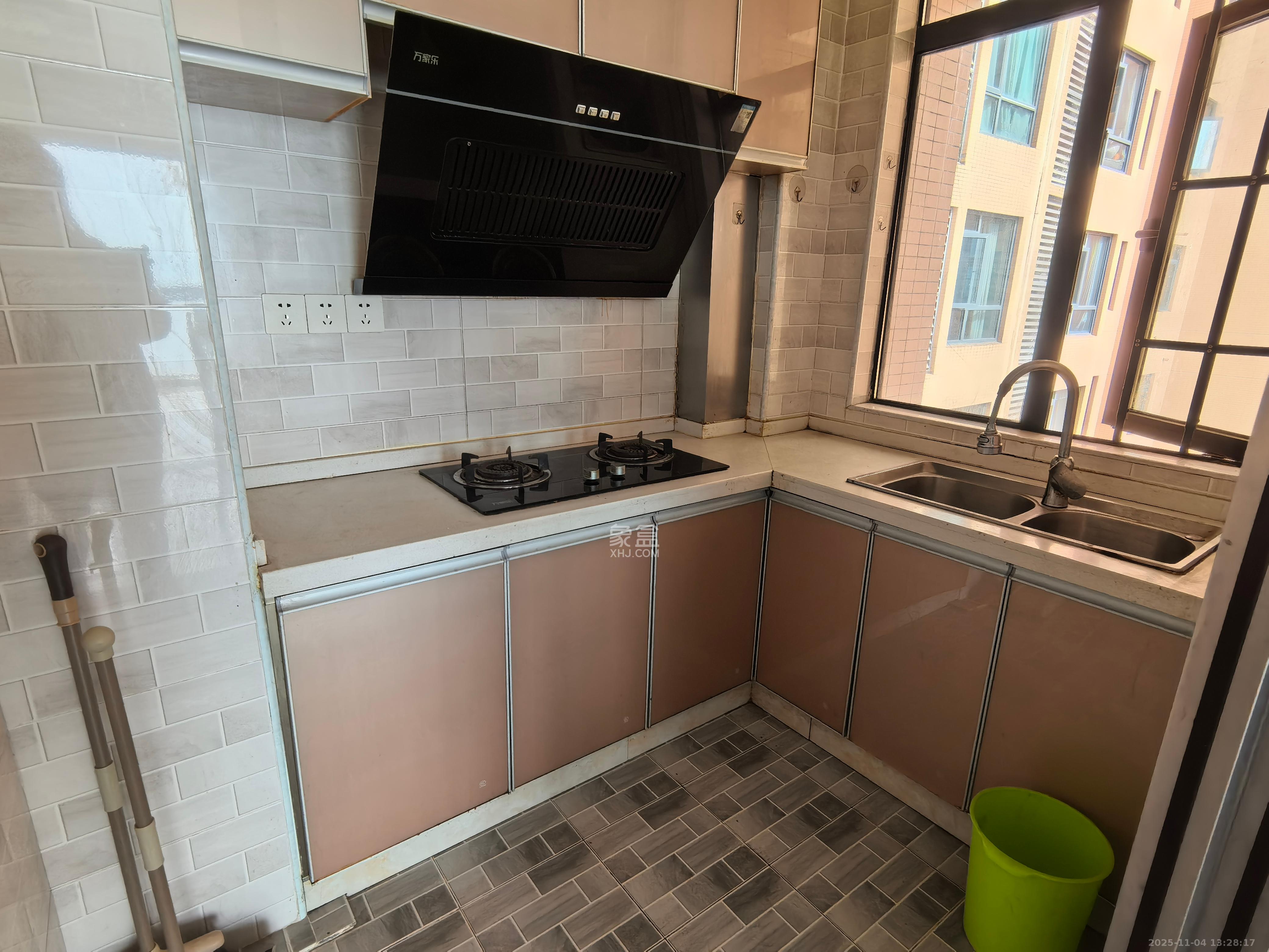 富洲滨江雅苑 2室2厅1卫 2500.0元/月 富洲滨江雅苑 2室2厅1卫 2500.0元/月室内图