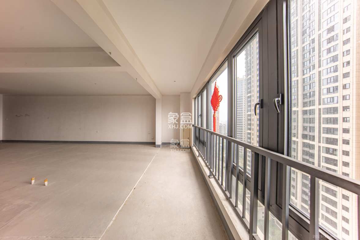 建投象山国际 3室2厅2卫 116.0万 建投象山国际 3室2厅2卫 116.0万阳台