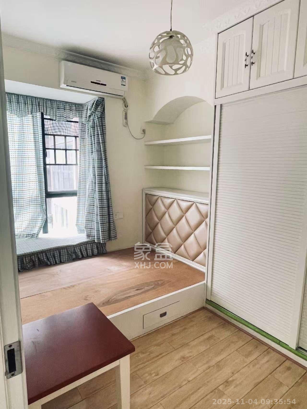 华美公寓（新猎鹰公寓）  2室2厅1卫    2300.0元/月室内图