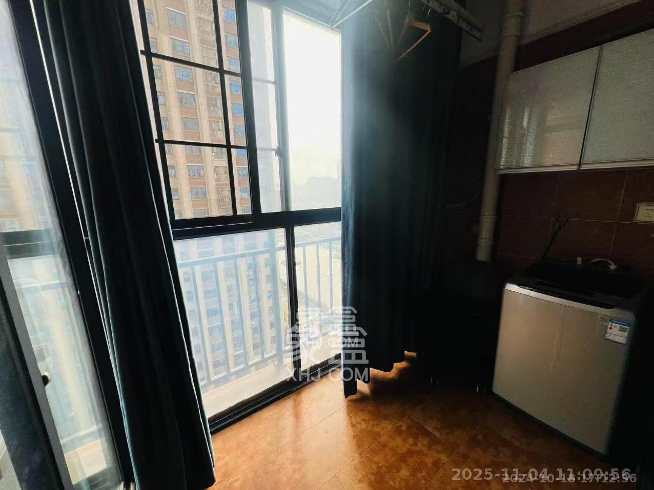 天元涉外景园B区  1室1厅1卫    1300.0元/月室内图