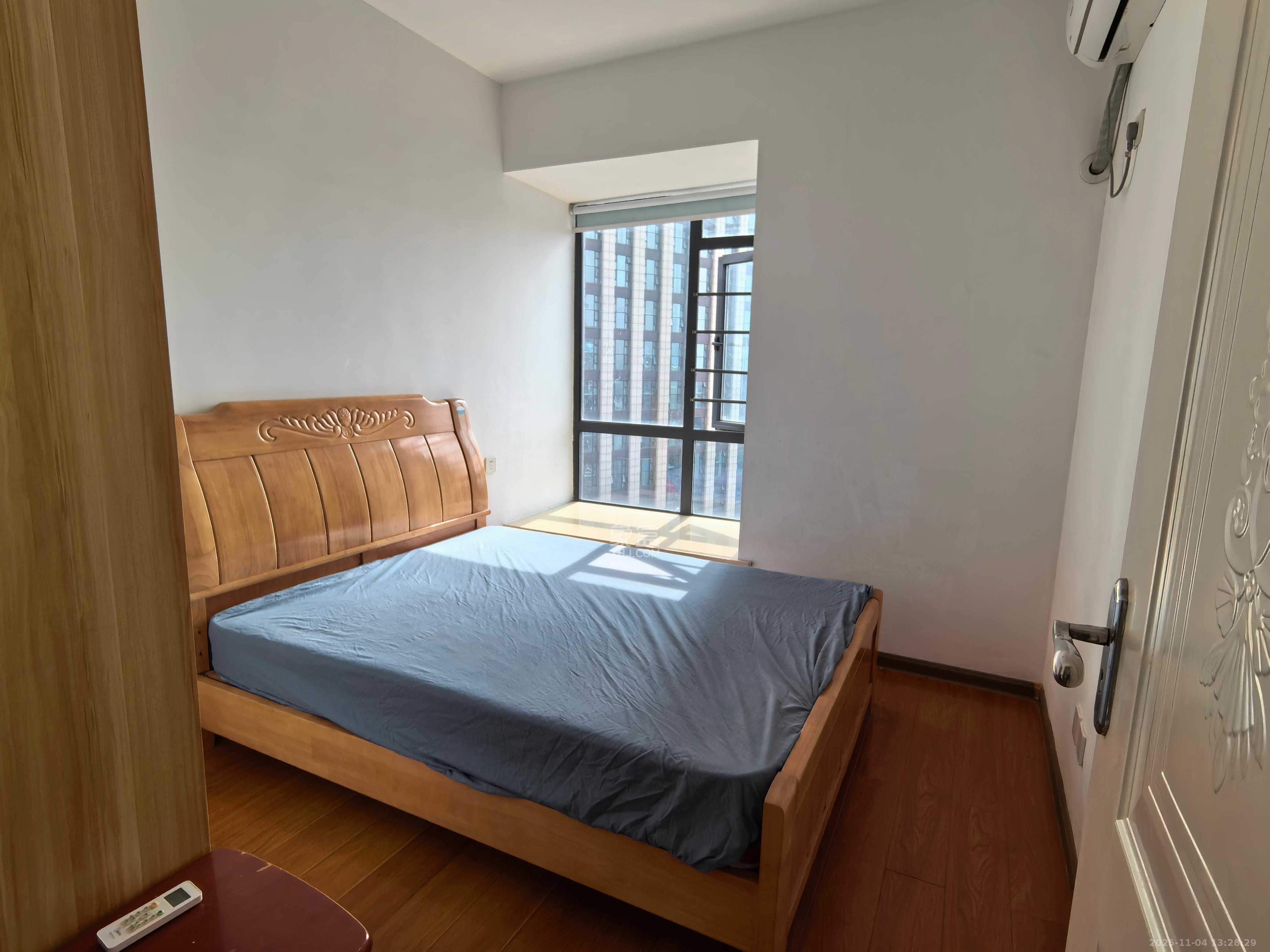 富洲滨江雅苑  2室2厅1卫    2500.0元/月室内图