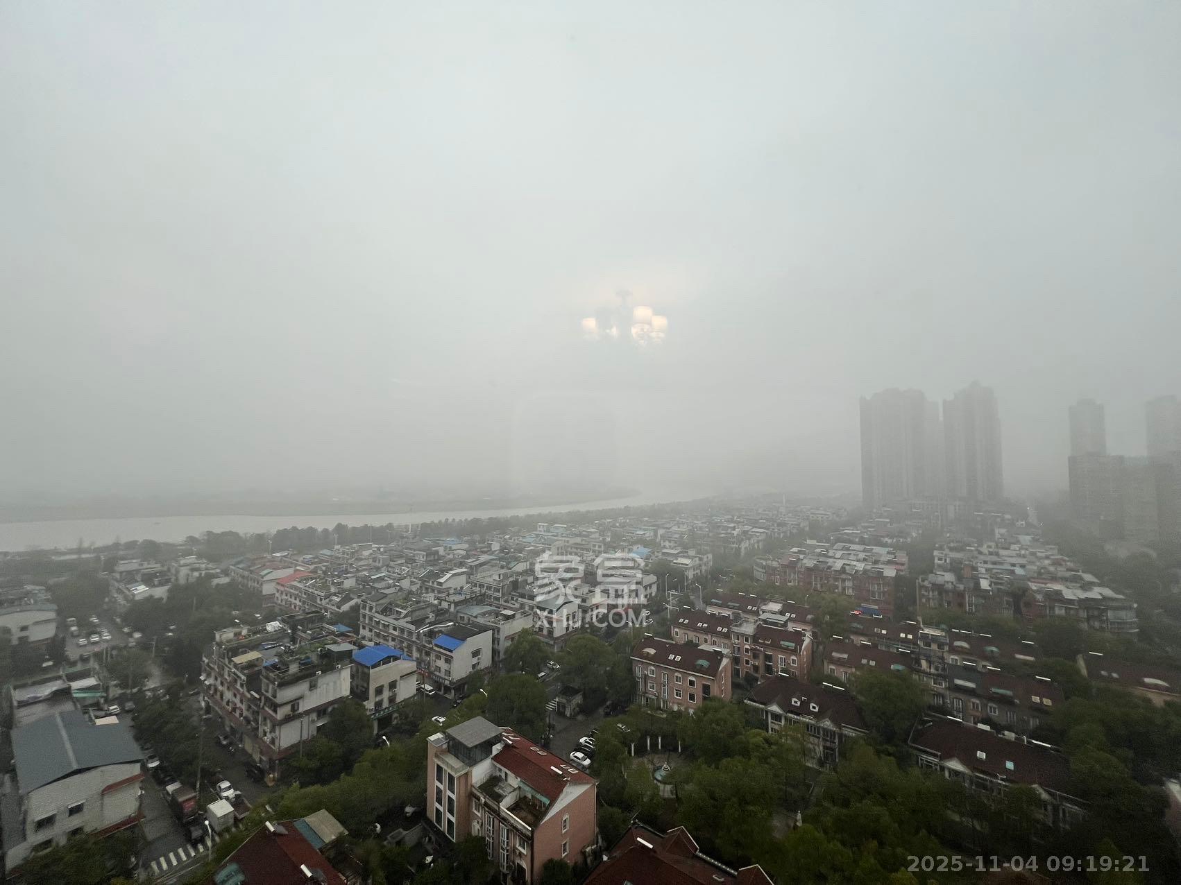 恒大清澜苑（恒大御景半岛四期）  1室1厅1卫    1500.0元/月室内图