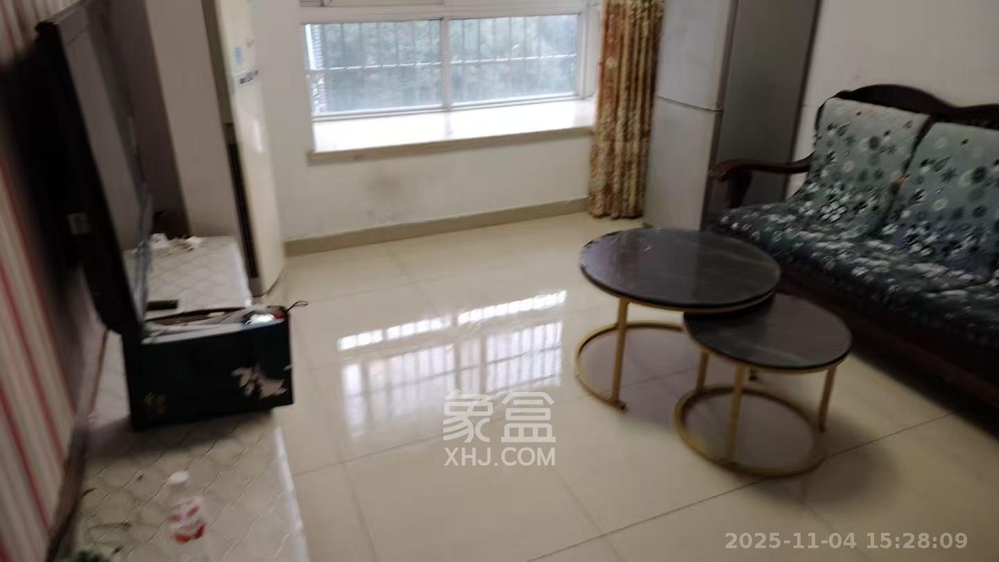 金麓西岸和苑 2室2厅1卫 1805.0元/月 金麓西岸和苑 2室2厅1卫 1805.0元/月室内图