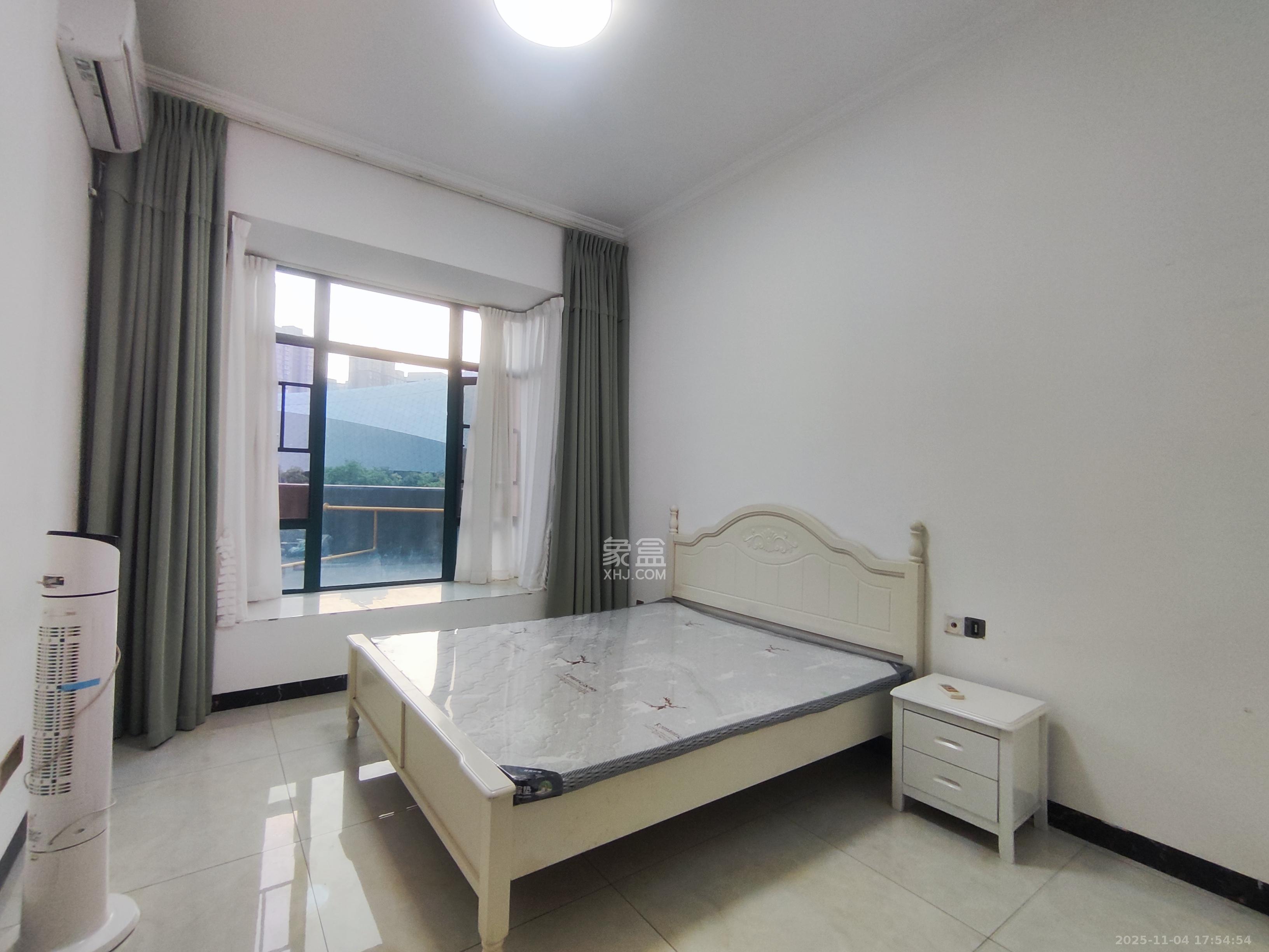 恒大翡翠华庭  2室1厅1卫    1780.0元/月室内图