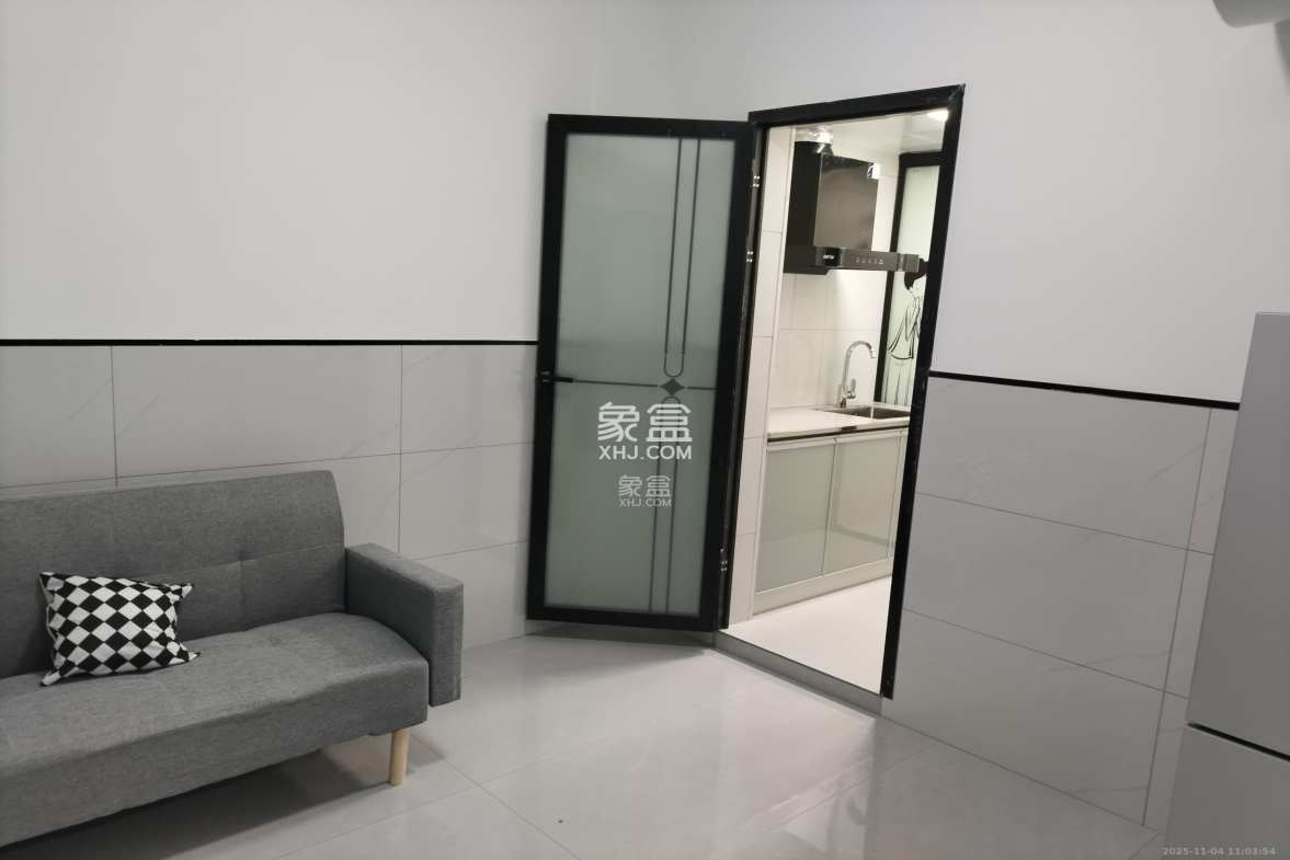 五一新村安置小区(永定社区、永兴社区、永祥社区) 1室0厅0卫 1300.0元/月 五一新村安置小区(永定社区、永兴社区、永祥社区) 1室0厅0卫 1300.0元/月室内图