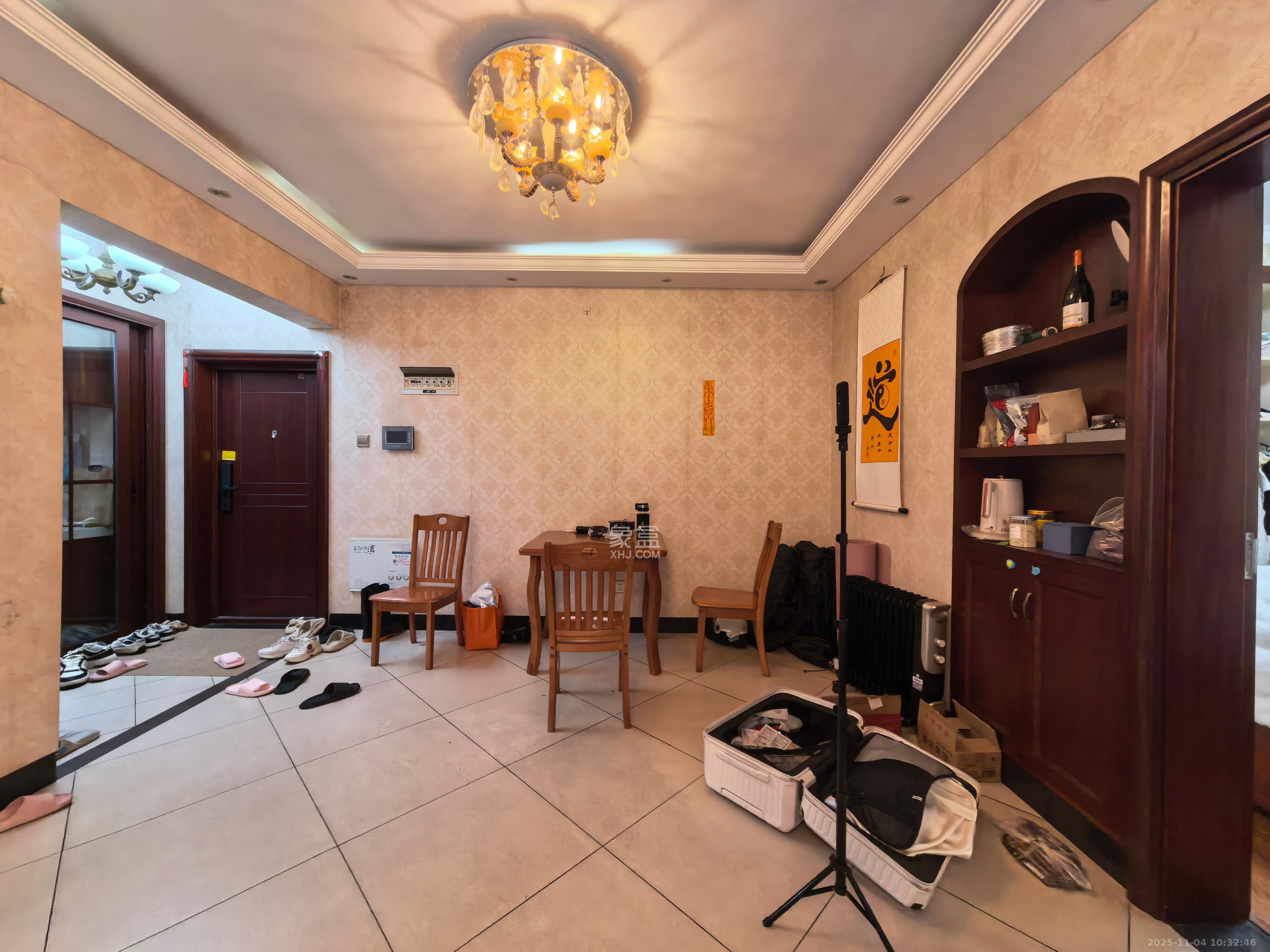 长房白沙湾  2室2厅1卫    2800.0元/月室内图