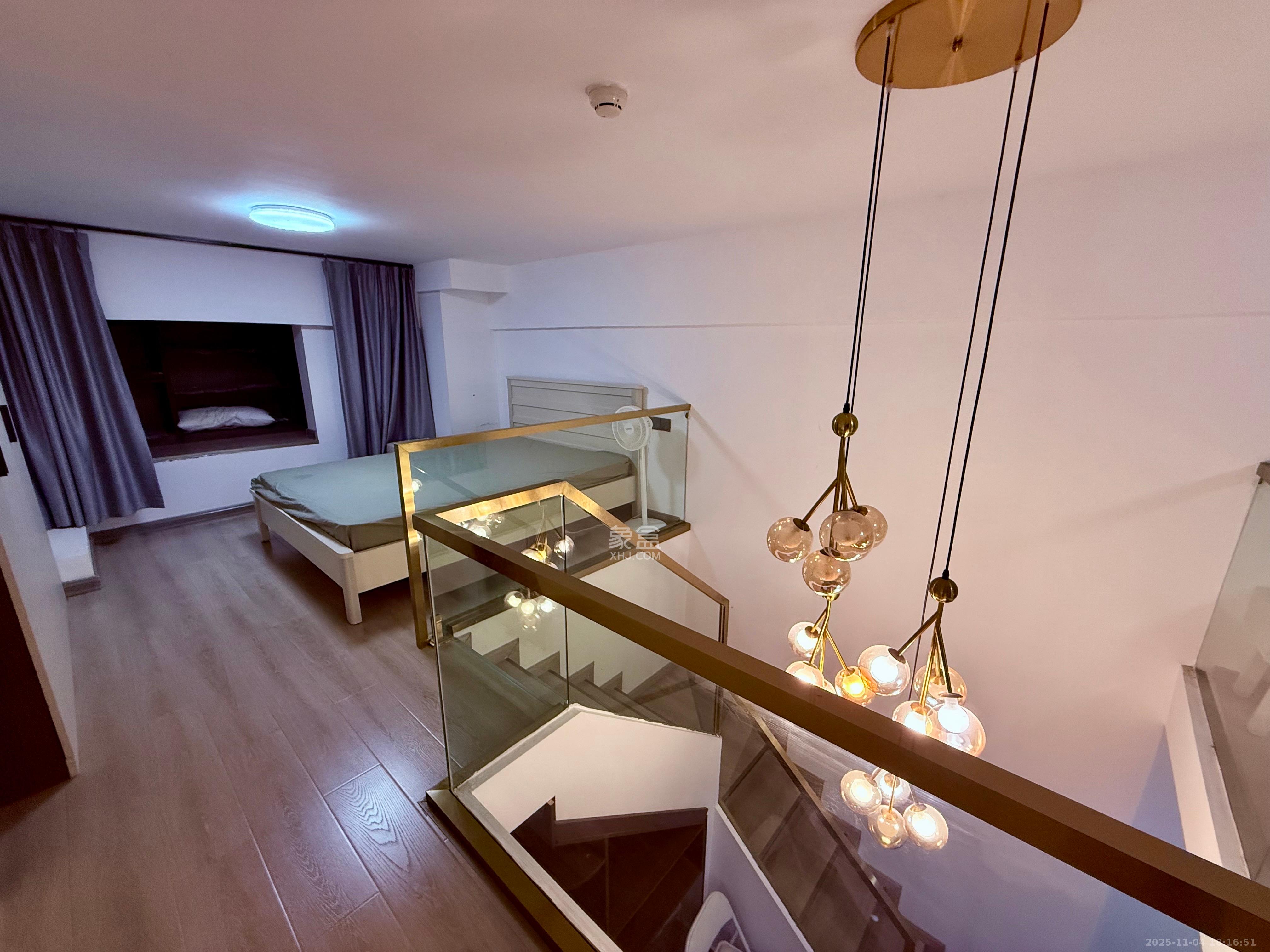 藏珑湖上公馆 2室1厅1卫 2800.0元/月 藏珑湖上公馆 2室1厅1卫 2800.0元/月室内图