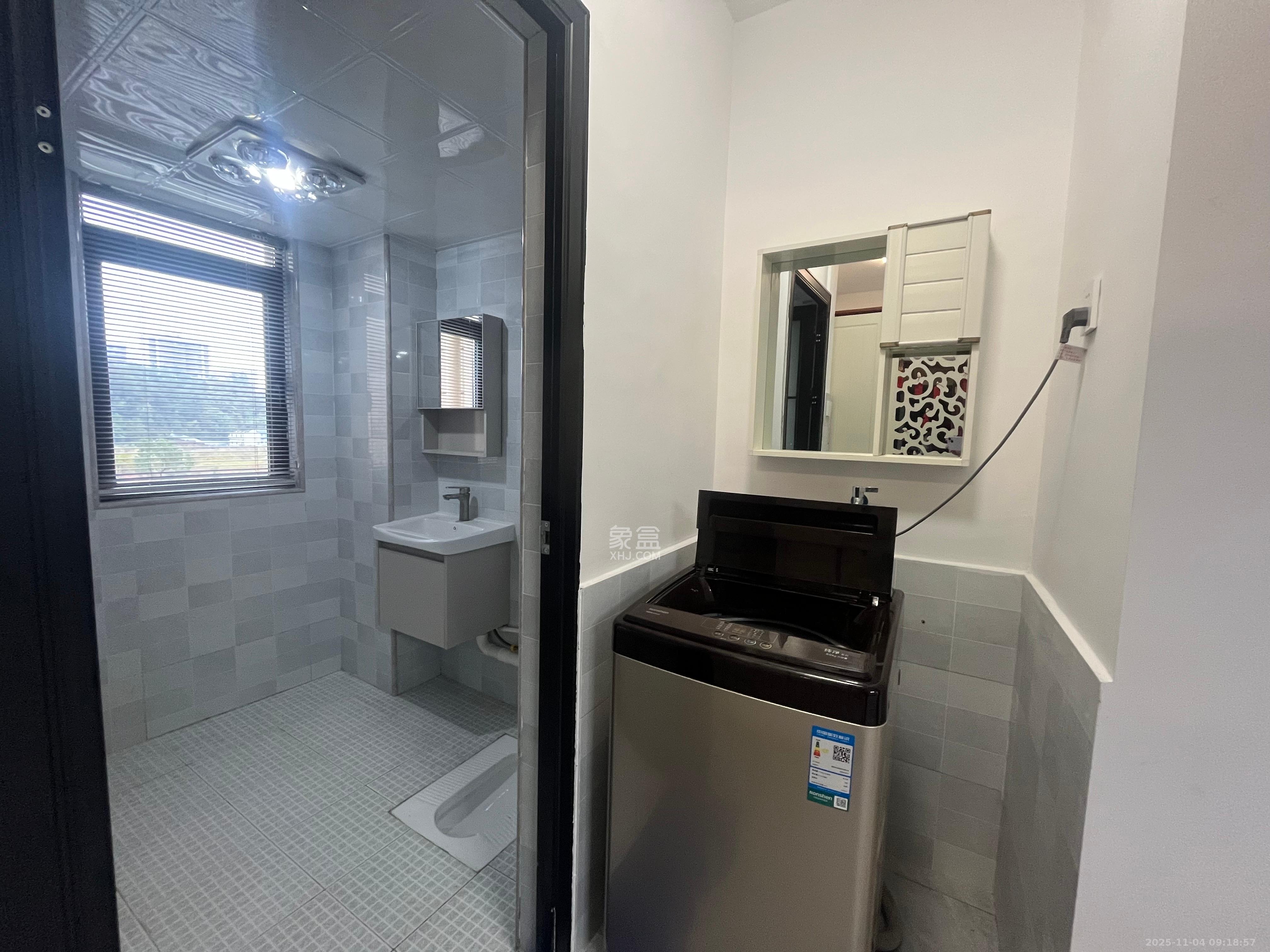 奥克斯缔壹城  4室2厅2卫    3600.0元/月室内图