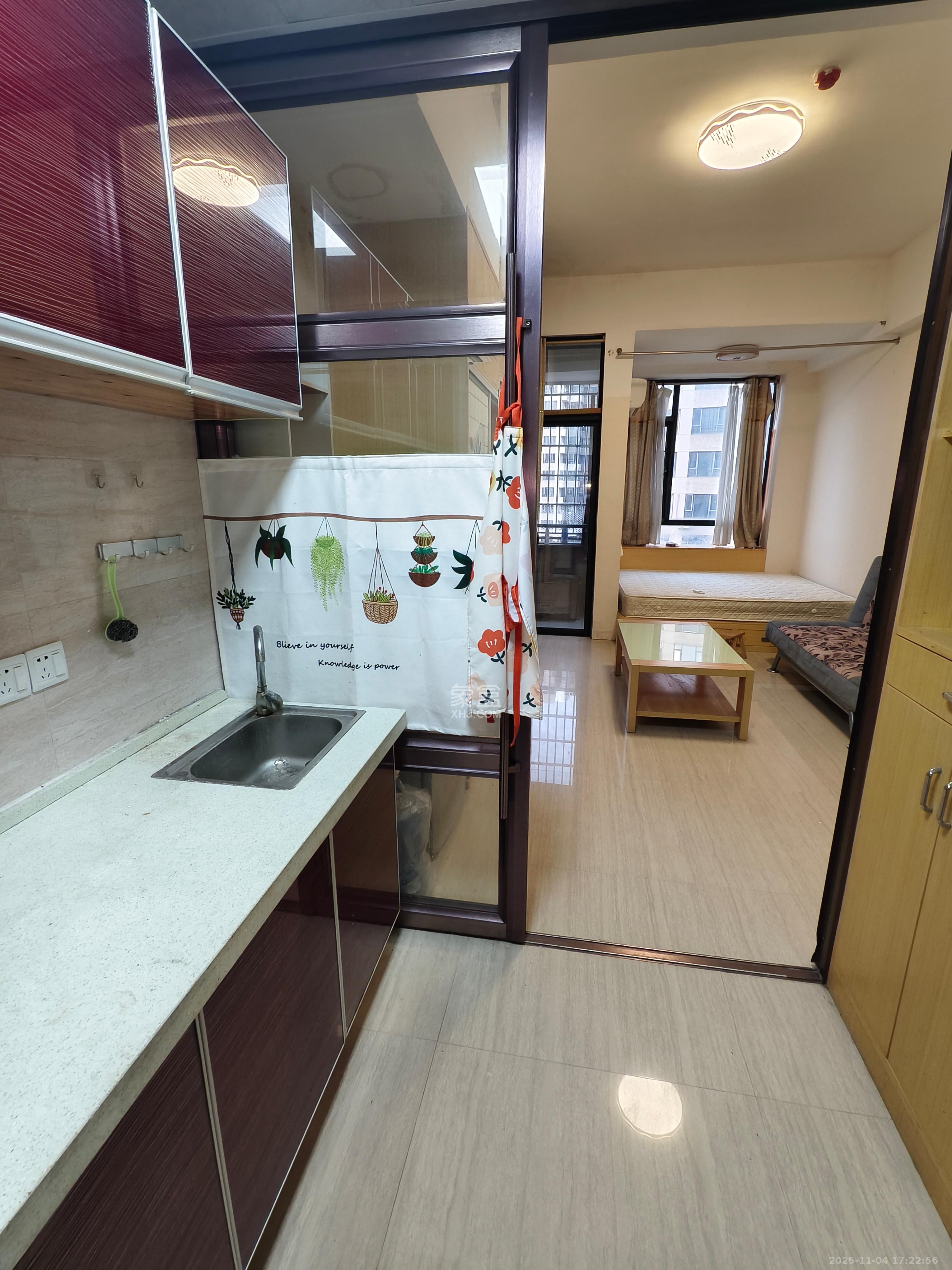 长房时代城 1室1厅1卫 1500.0元/月 长房时代城 1室1厅1卫 1500.0元/月室内图