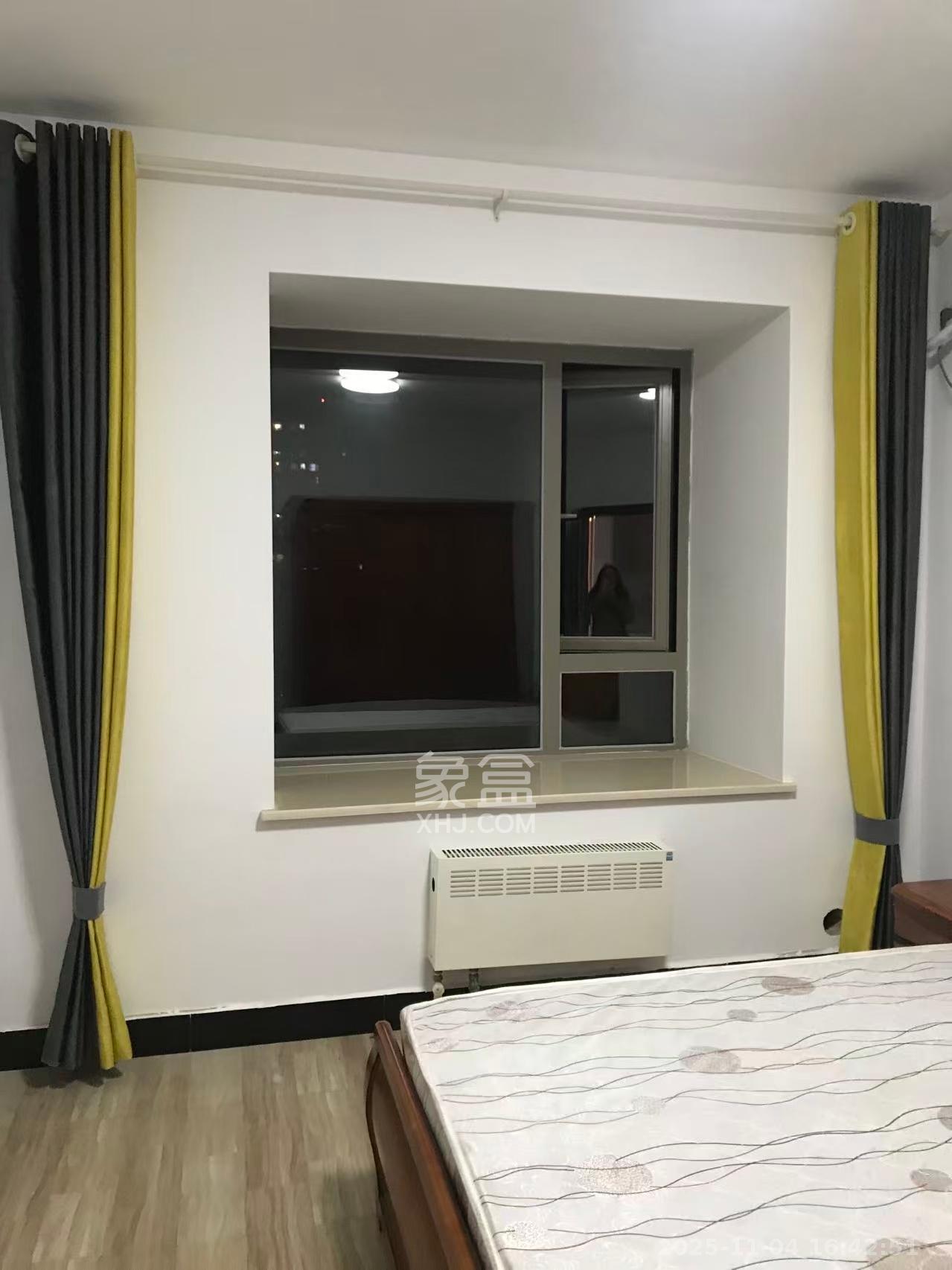 怡海星城  2室2厅1卫    1500.0元/月室内图