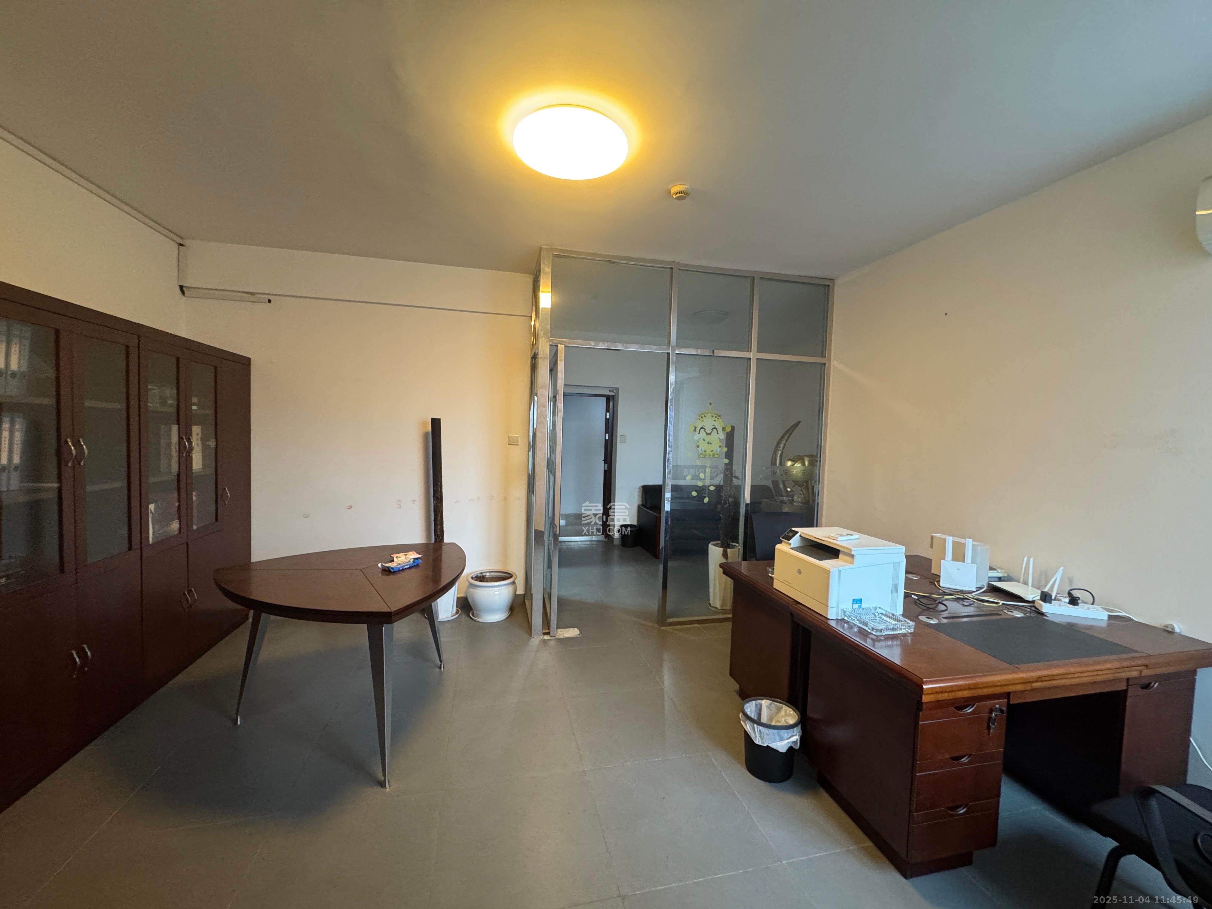 长房中庭国际(东郡华蓉广场) 2室2厅1卫 4800.0元/月 长房中庭国际(东郡华蓉广场) 2室2厅1卫 4800.0元/月室内图