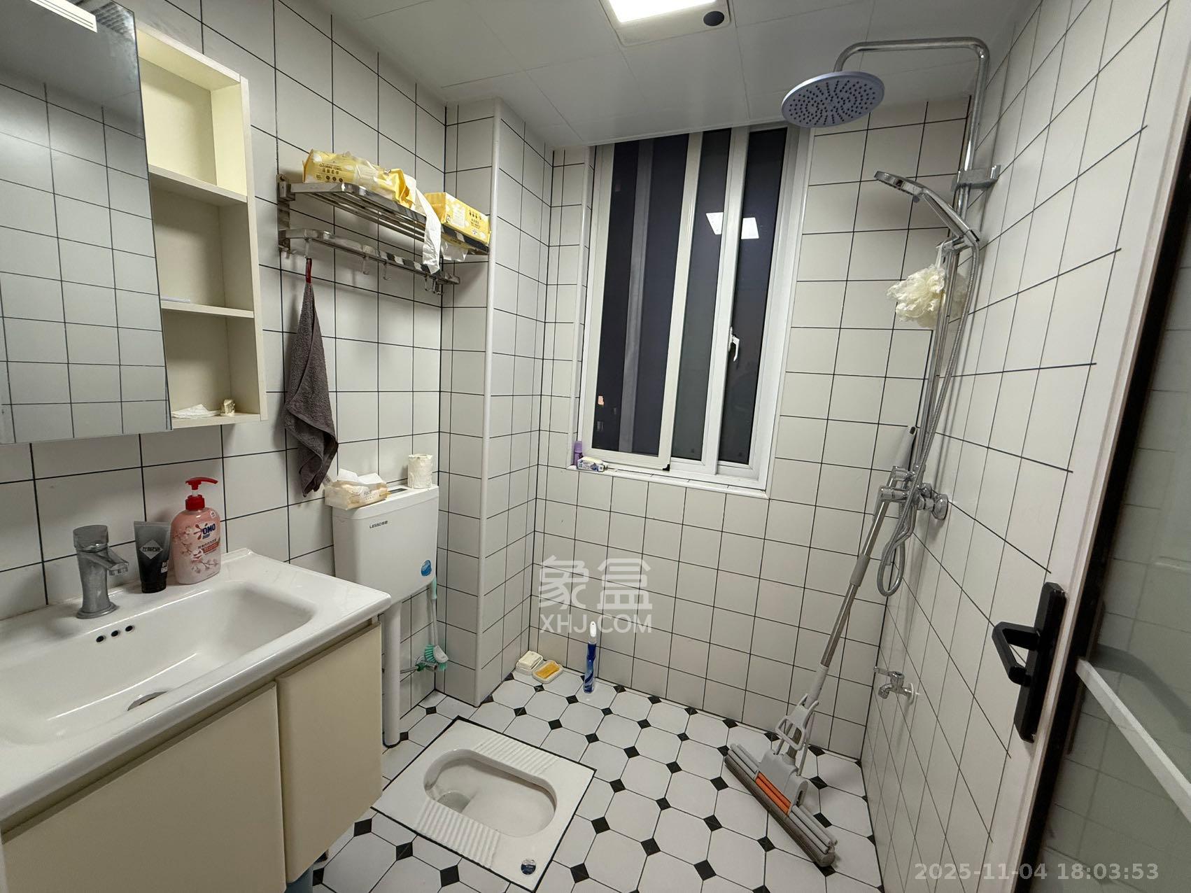 中城苑  2室1厅1卫    2300.0元/月室内图