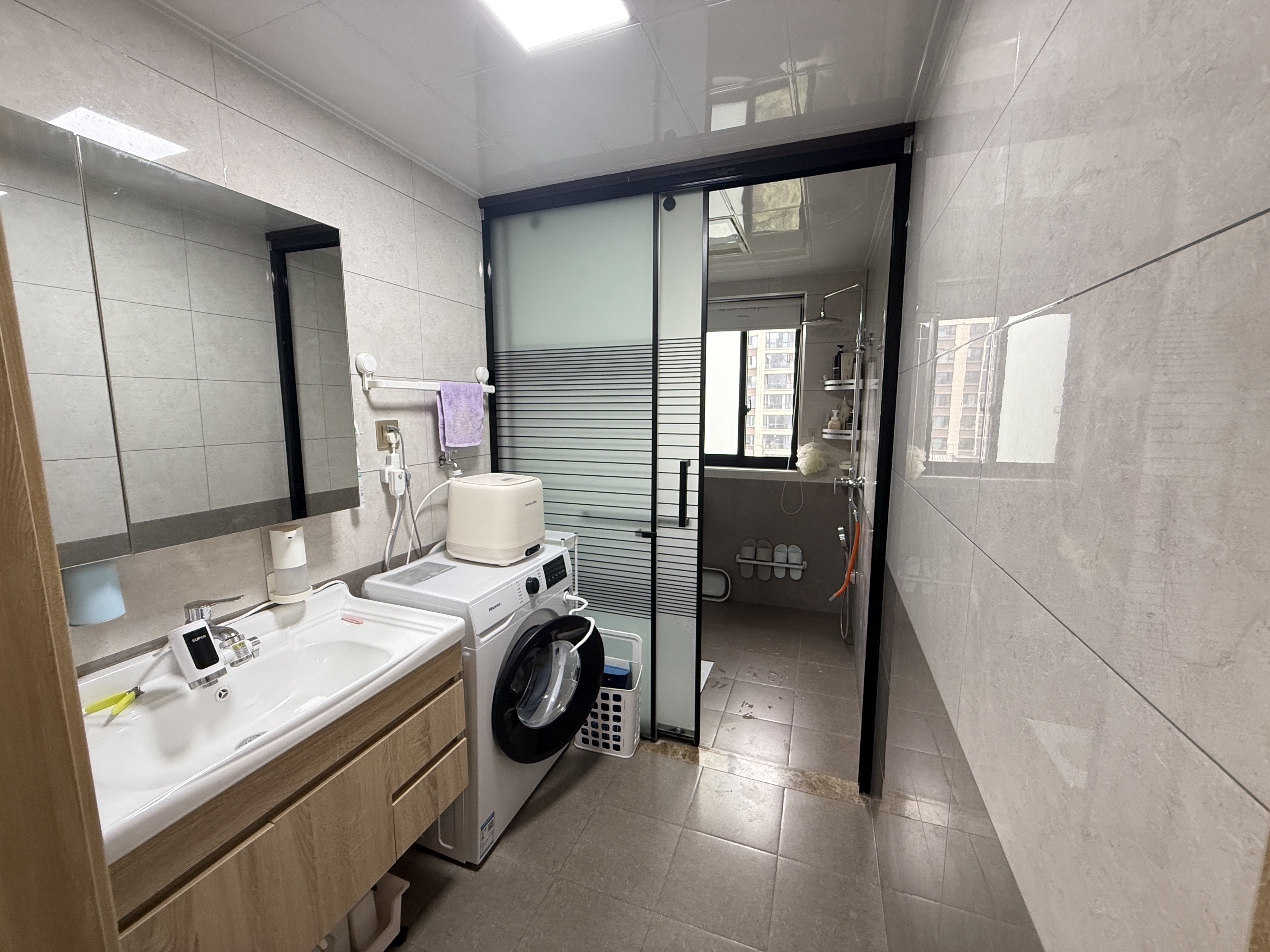 大学康城 1室0厅0卫 65.8万 大学康城 1室0厅0卫 65.8万卫生间