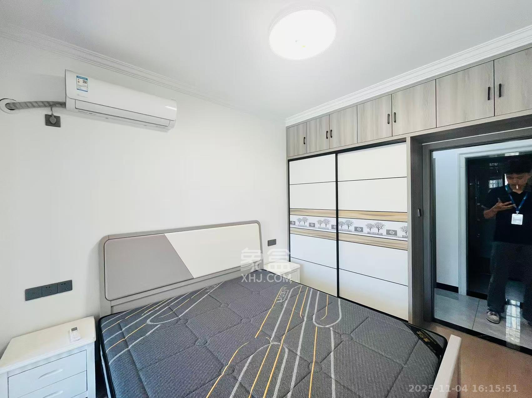 和润园三期 3室2厅2卫 2600.0元/月 和润园三期 3室2厅2卫 2600.0元/月室内图